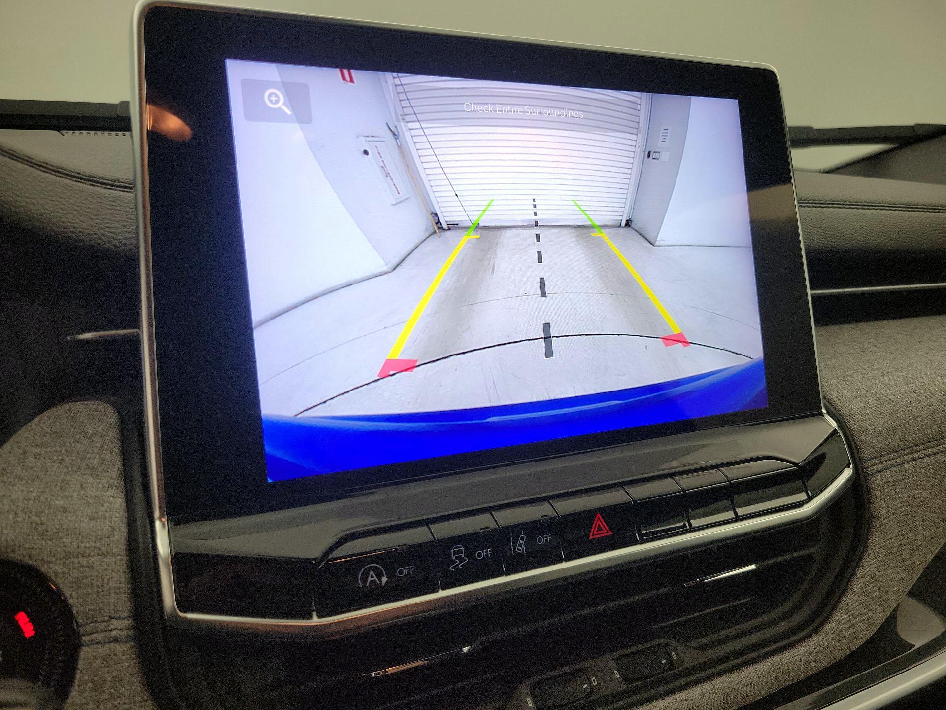 Thumbnail: 2024 Jeep Compass - 14