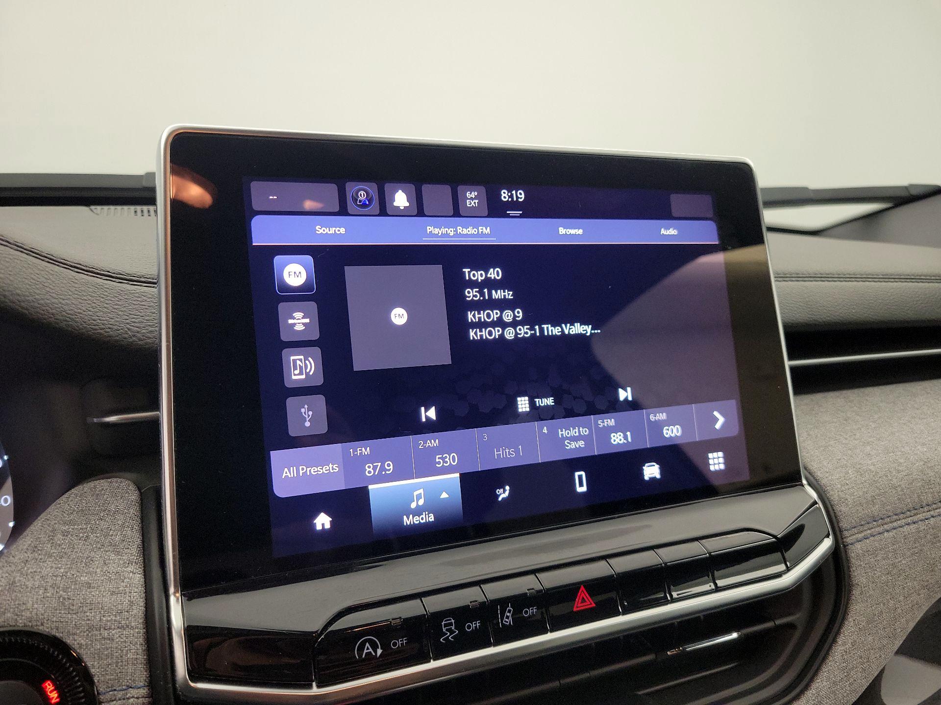 Thumbnail: 2024 Jeep Compass - 15