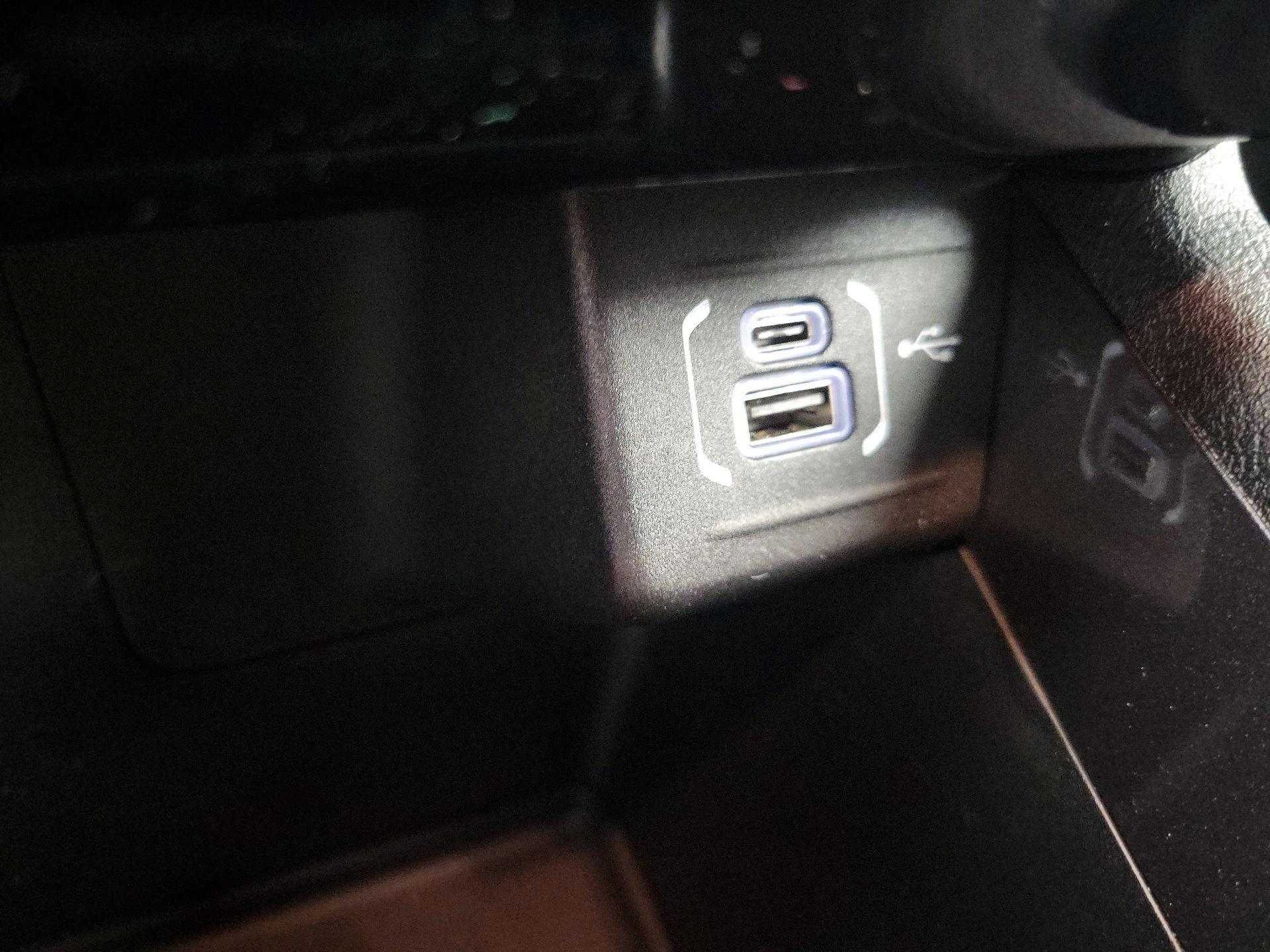 Thumbnail: 2024 Jeep Compass - 18