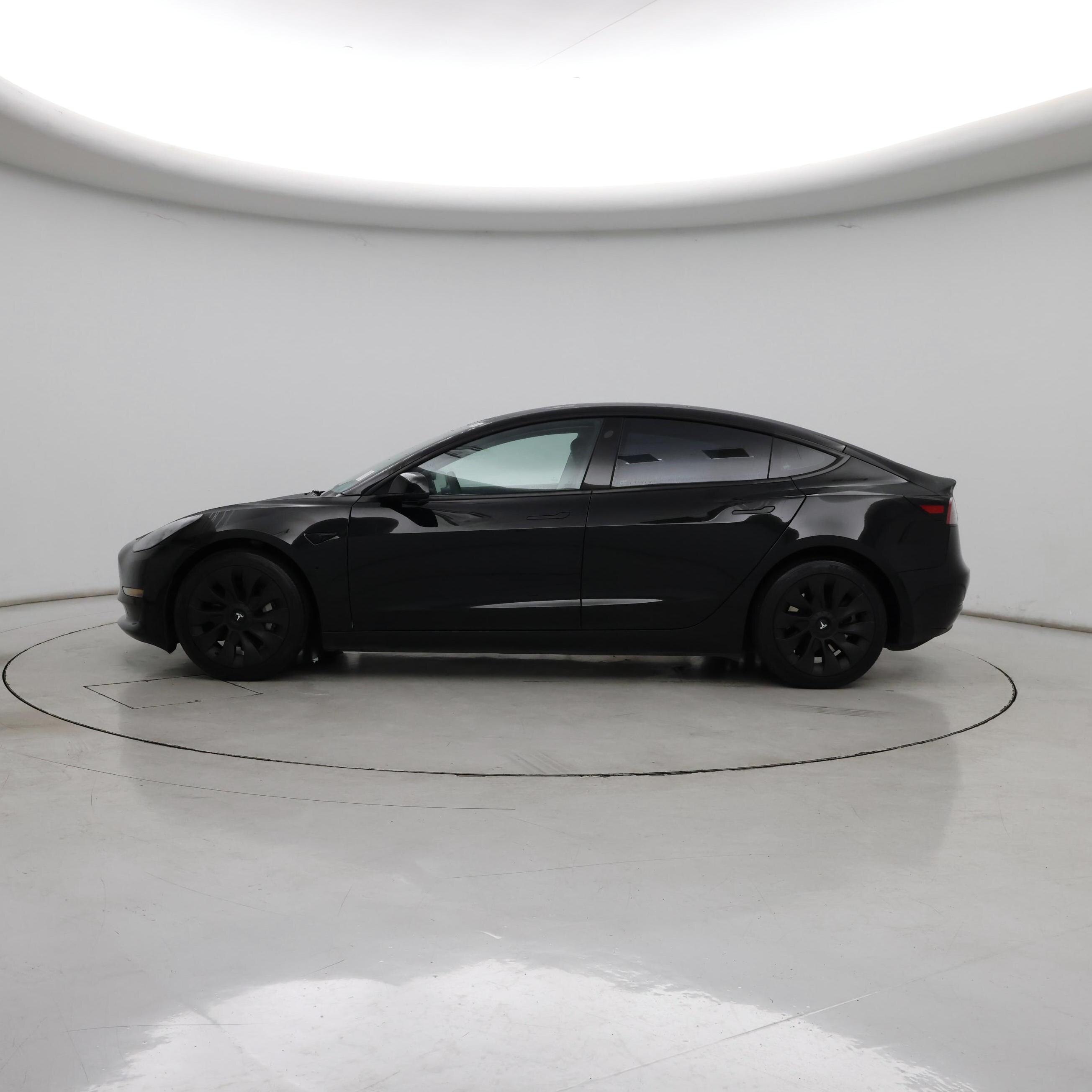 Thumbnail: 2023 Tesla Model 3 - 3