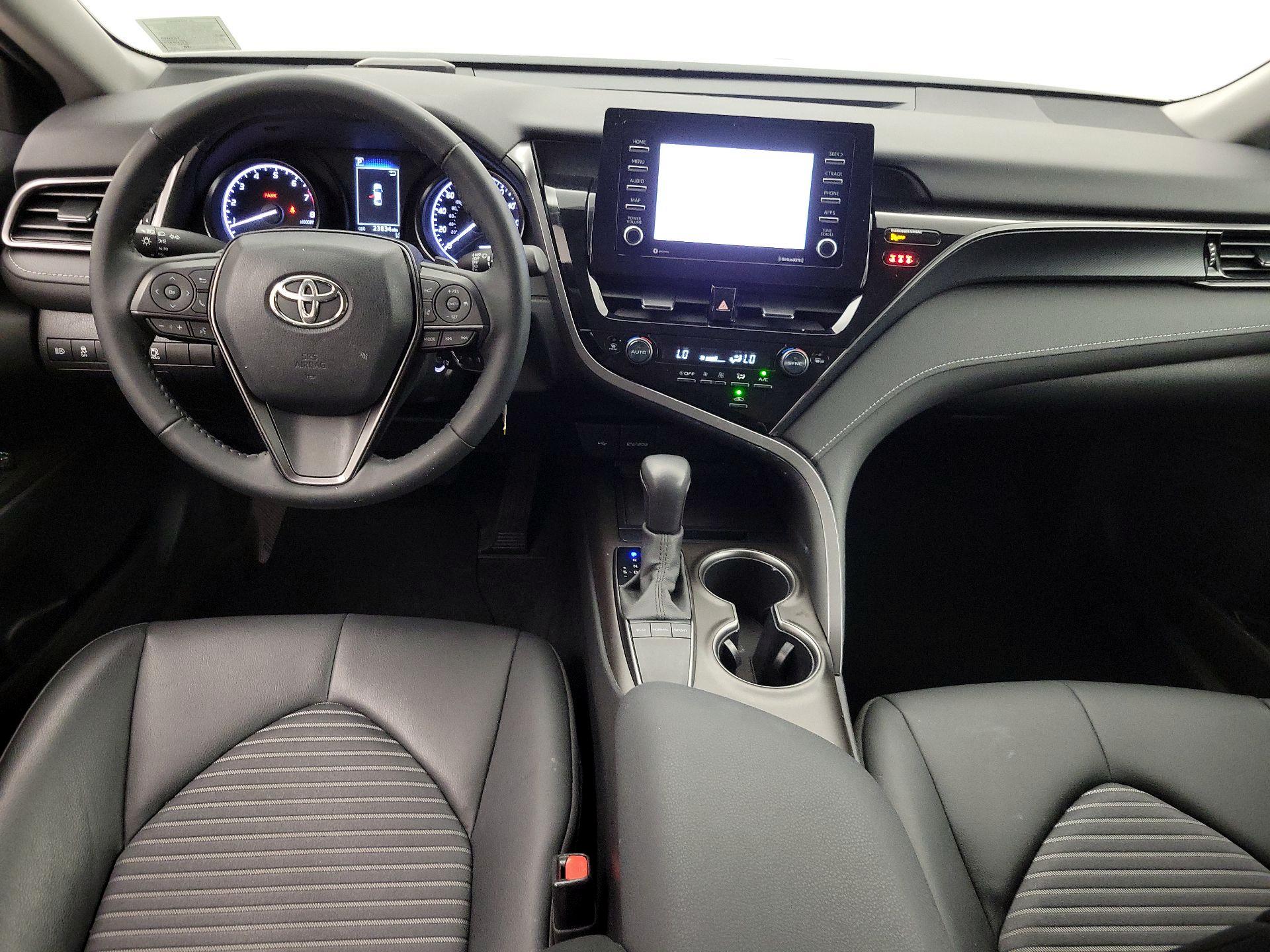 Thumbnail: 2022 Toyota Camry - 9