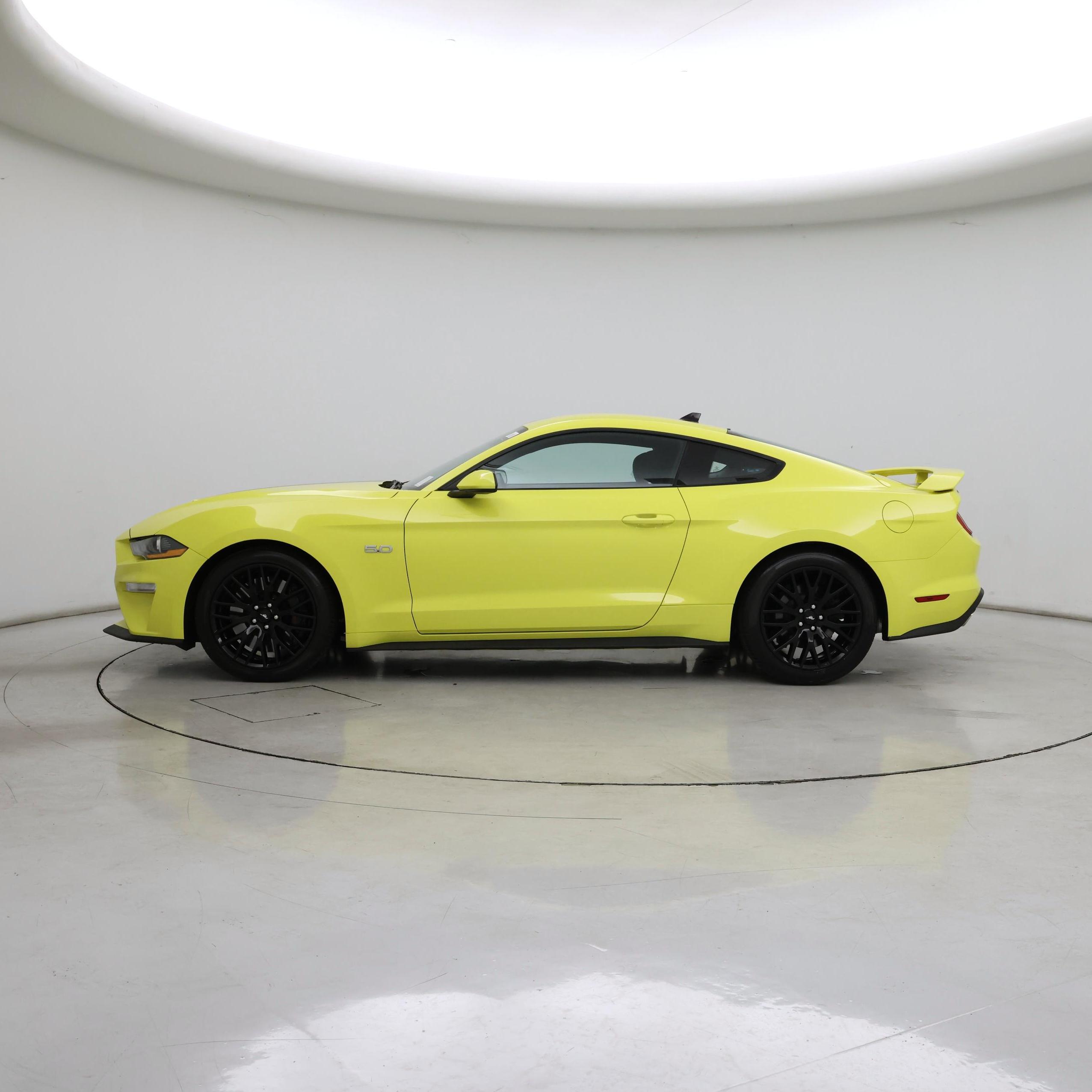 Thumbnail: 2021 Ford Mustang - 3