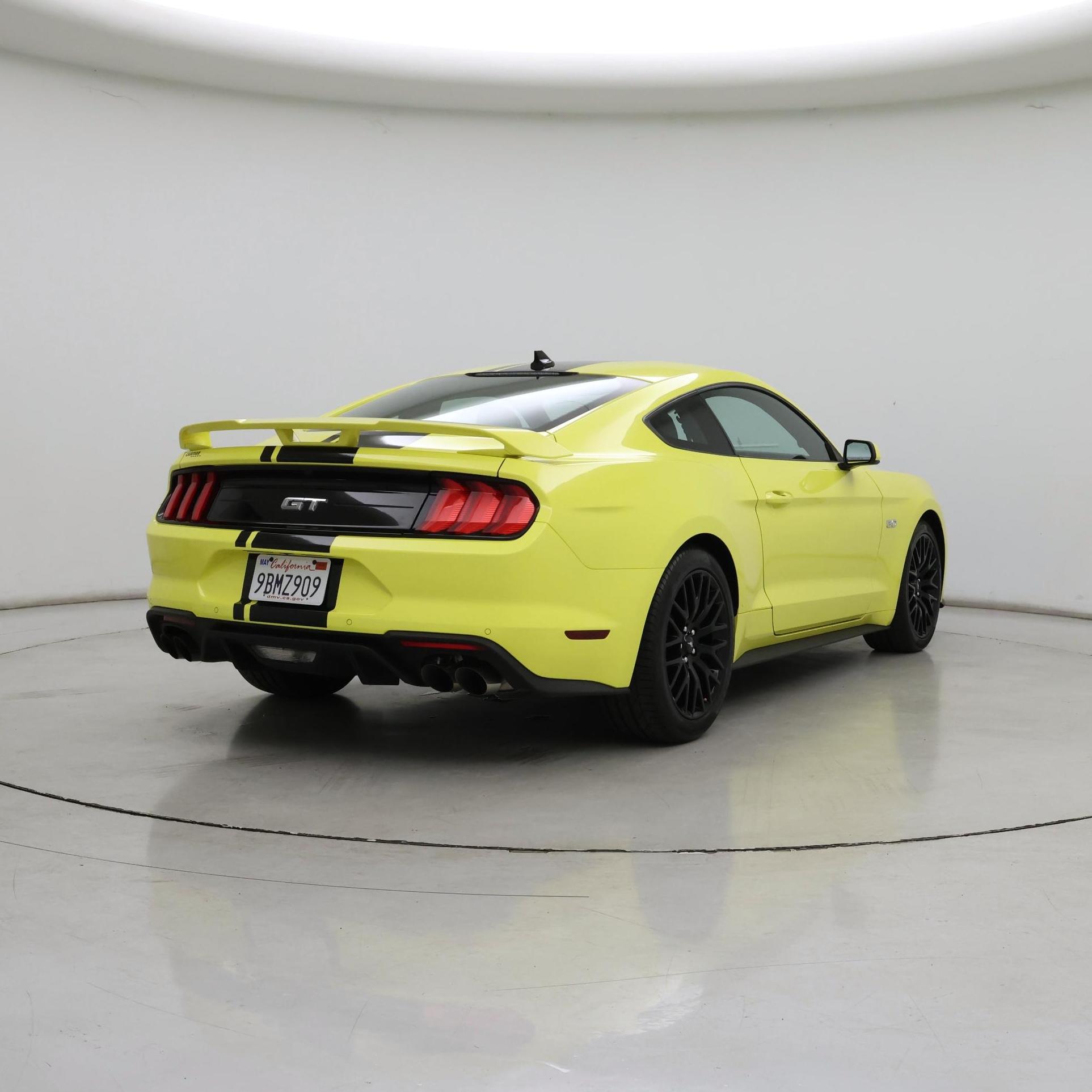 Thumbnail: 2021 Ford Mustang - 8