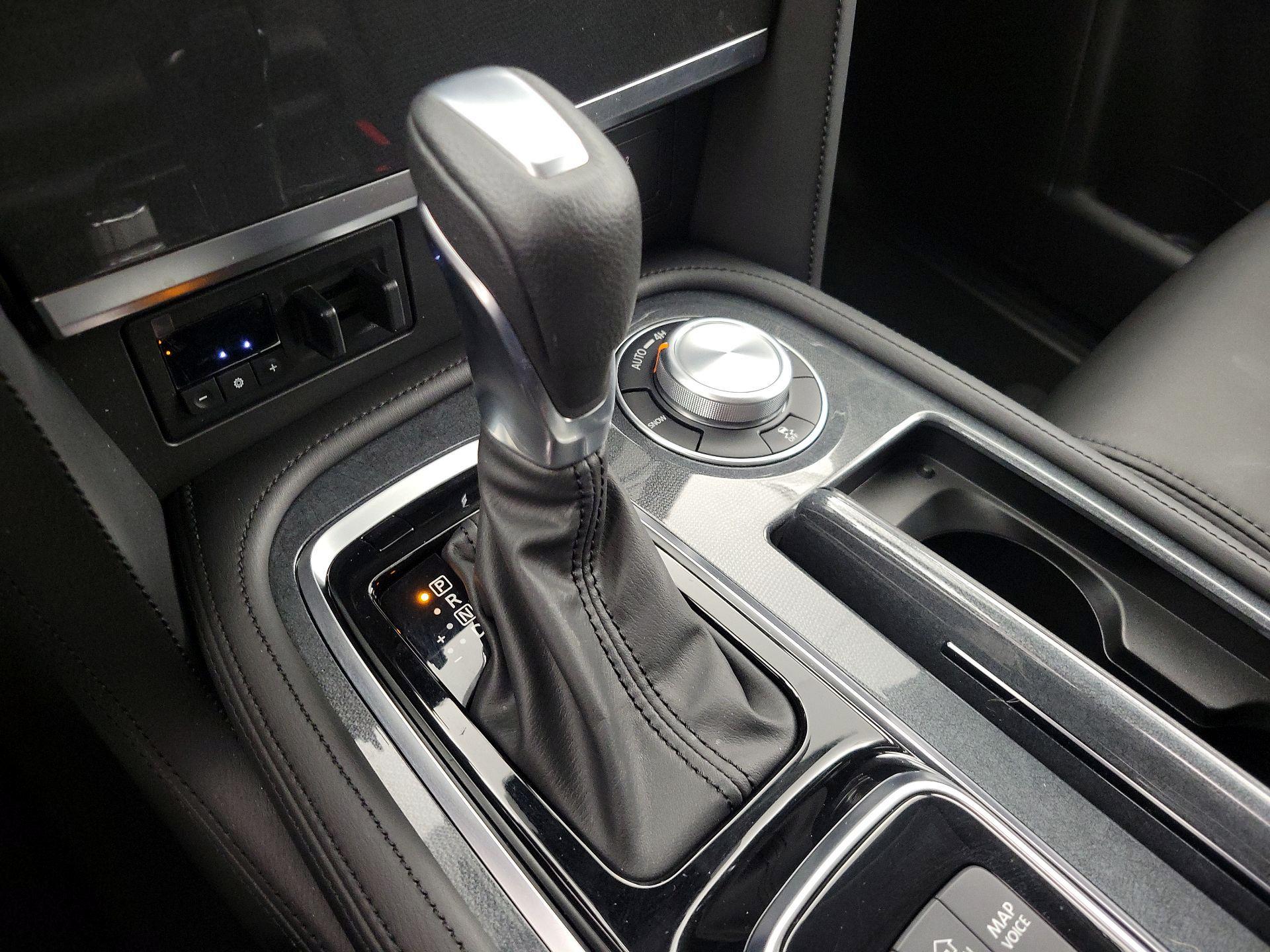 Thumbnail: 2022 Nissan Armada - 17