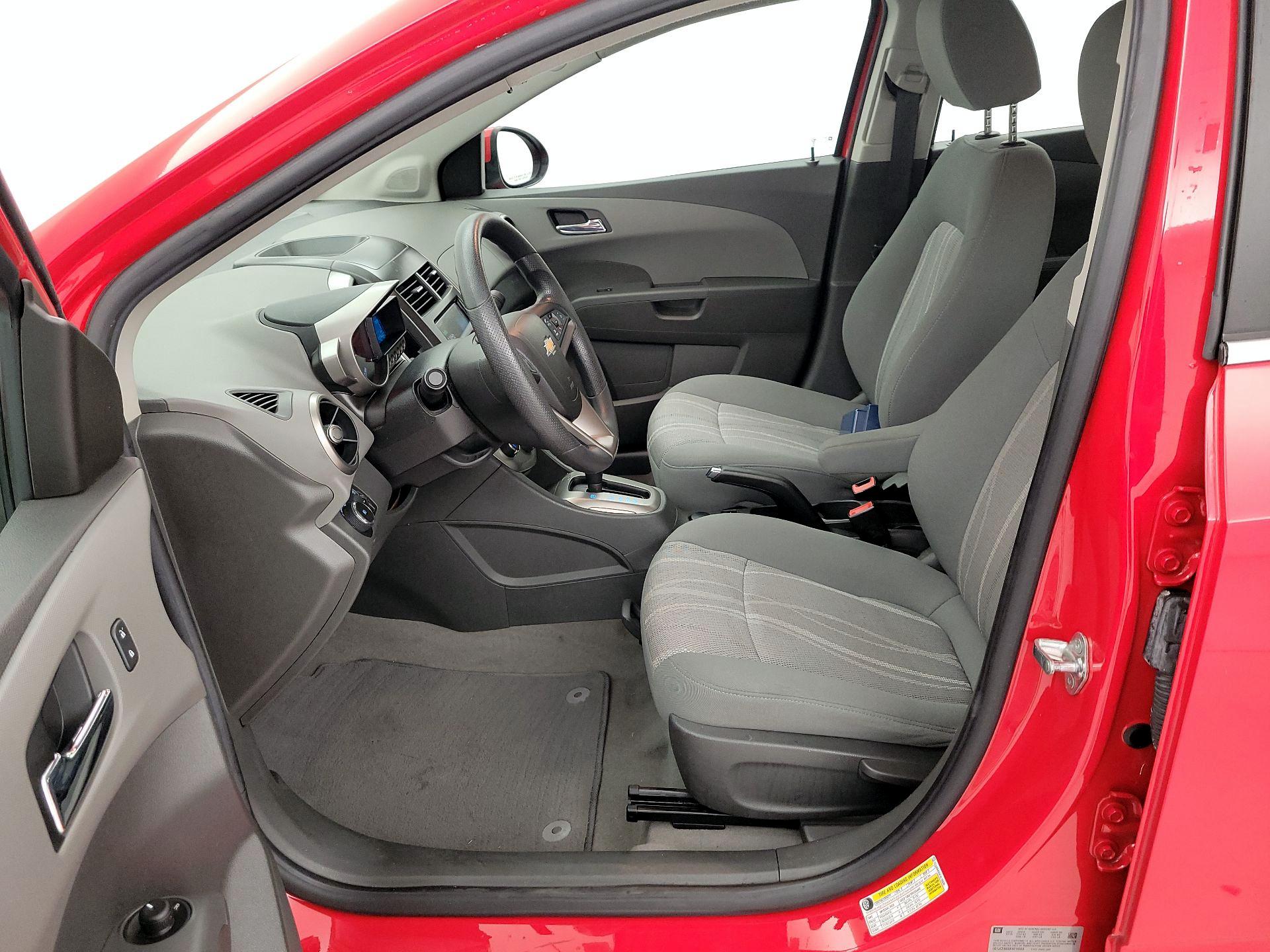 Thumbnail: 2015 Chevrolet Sonic - 11