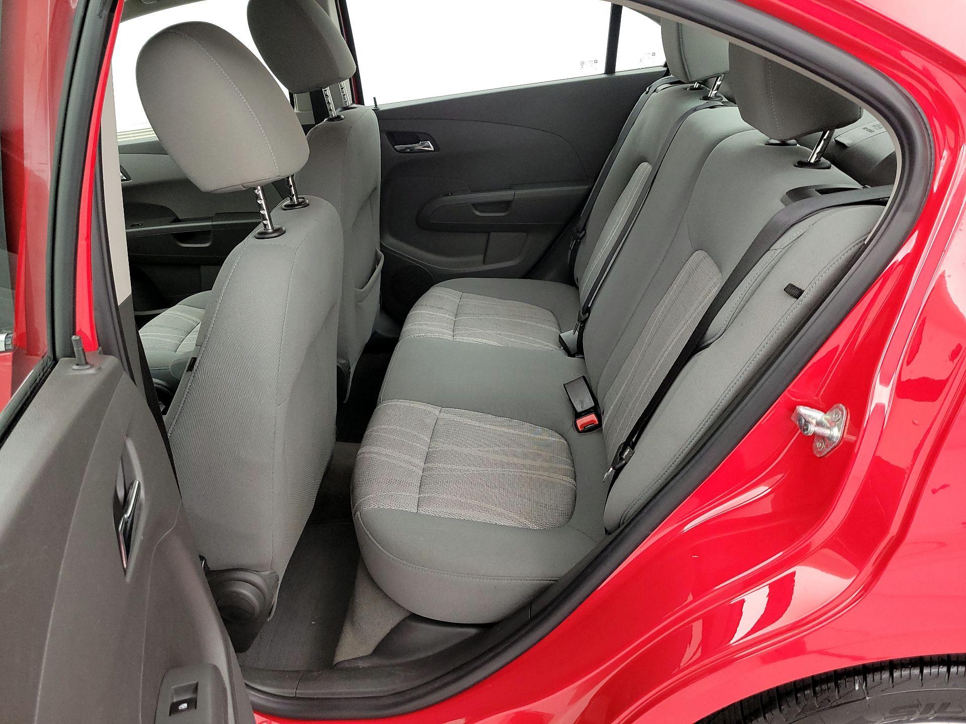 Thumbnail: 2015 Chevrolet Sonic - 17