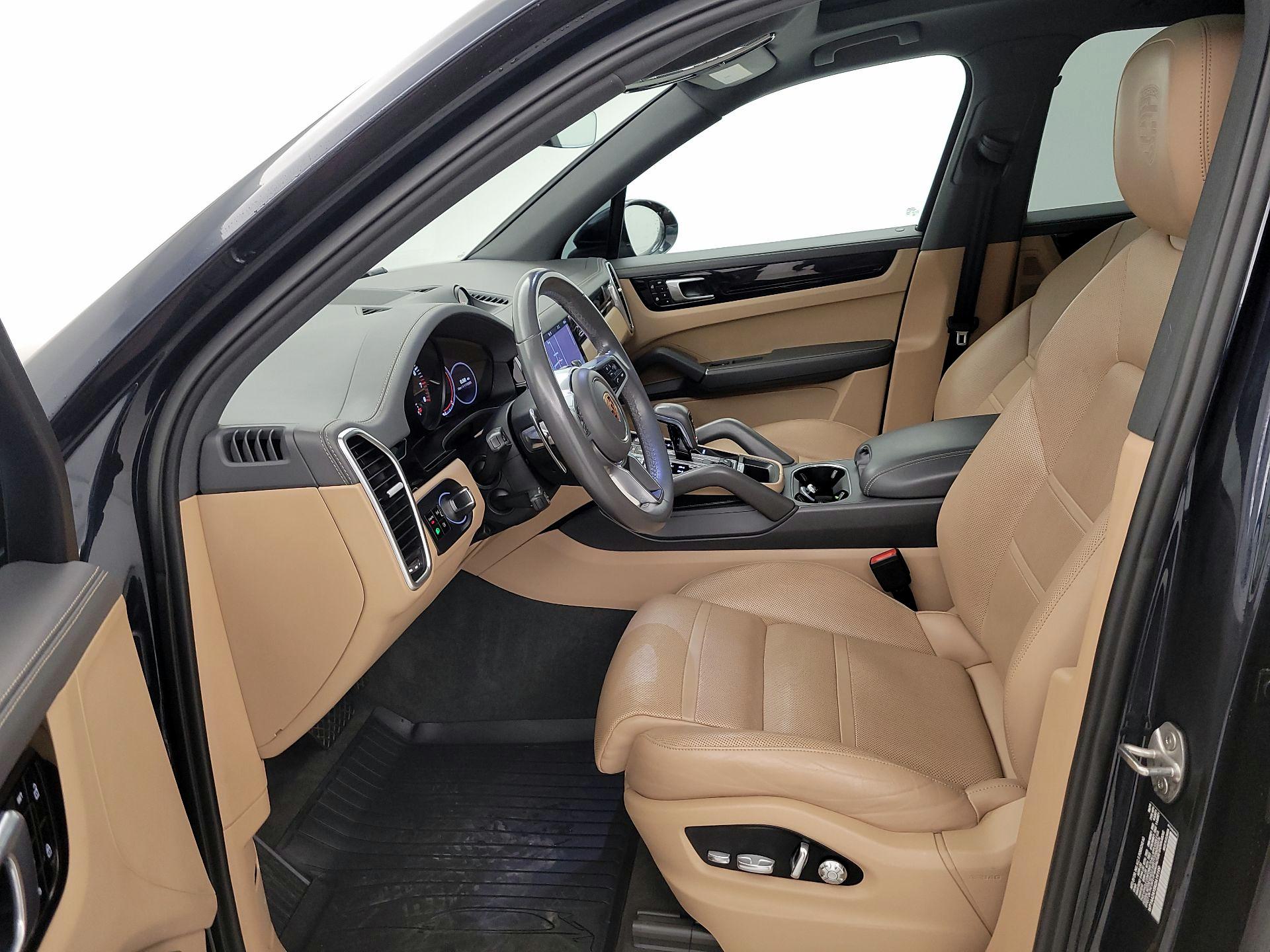 Thumbnail: 2019 Porsche Cayenne - 11