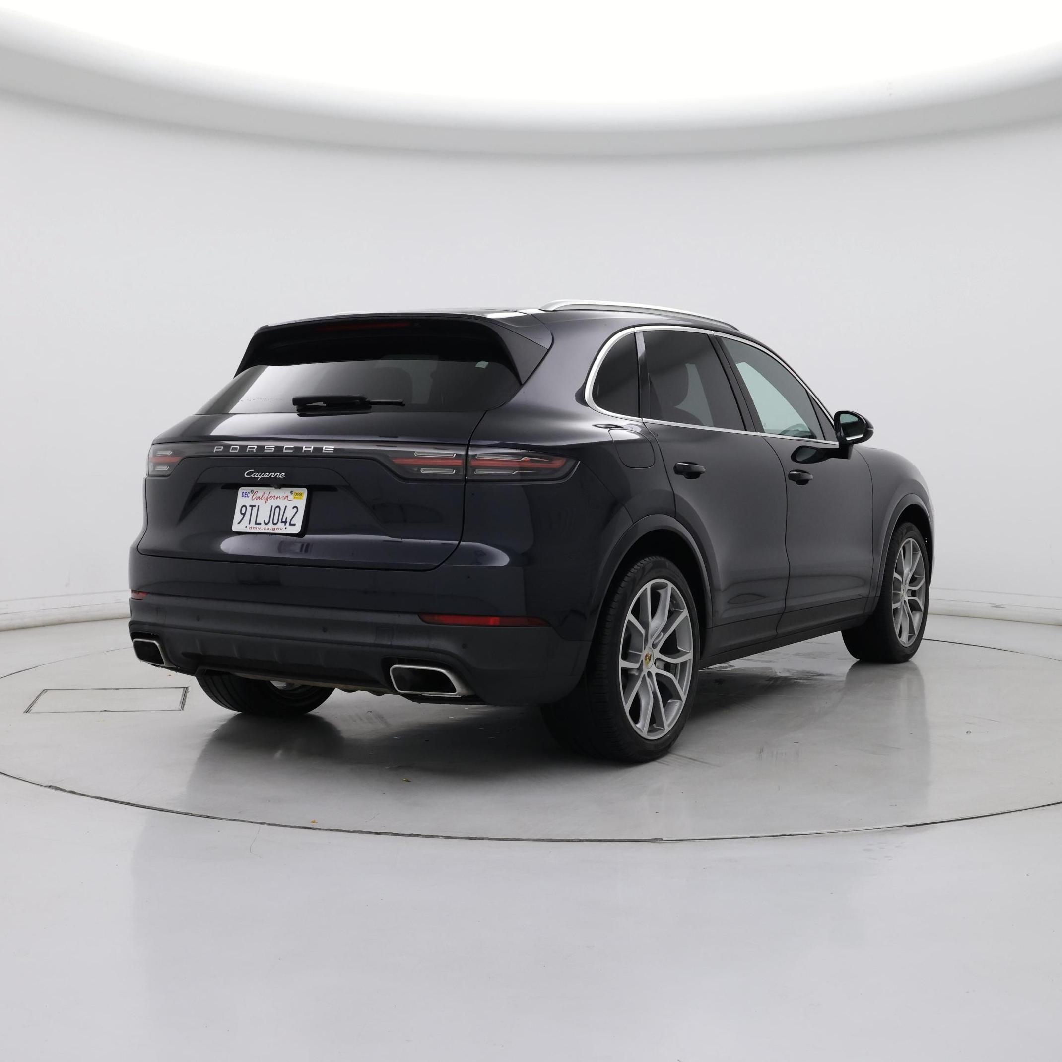 Thumbnail: 2019 Porsche Cayenne - 8