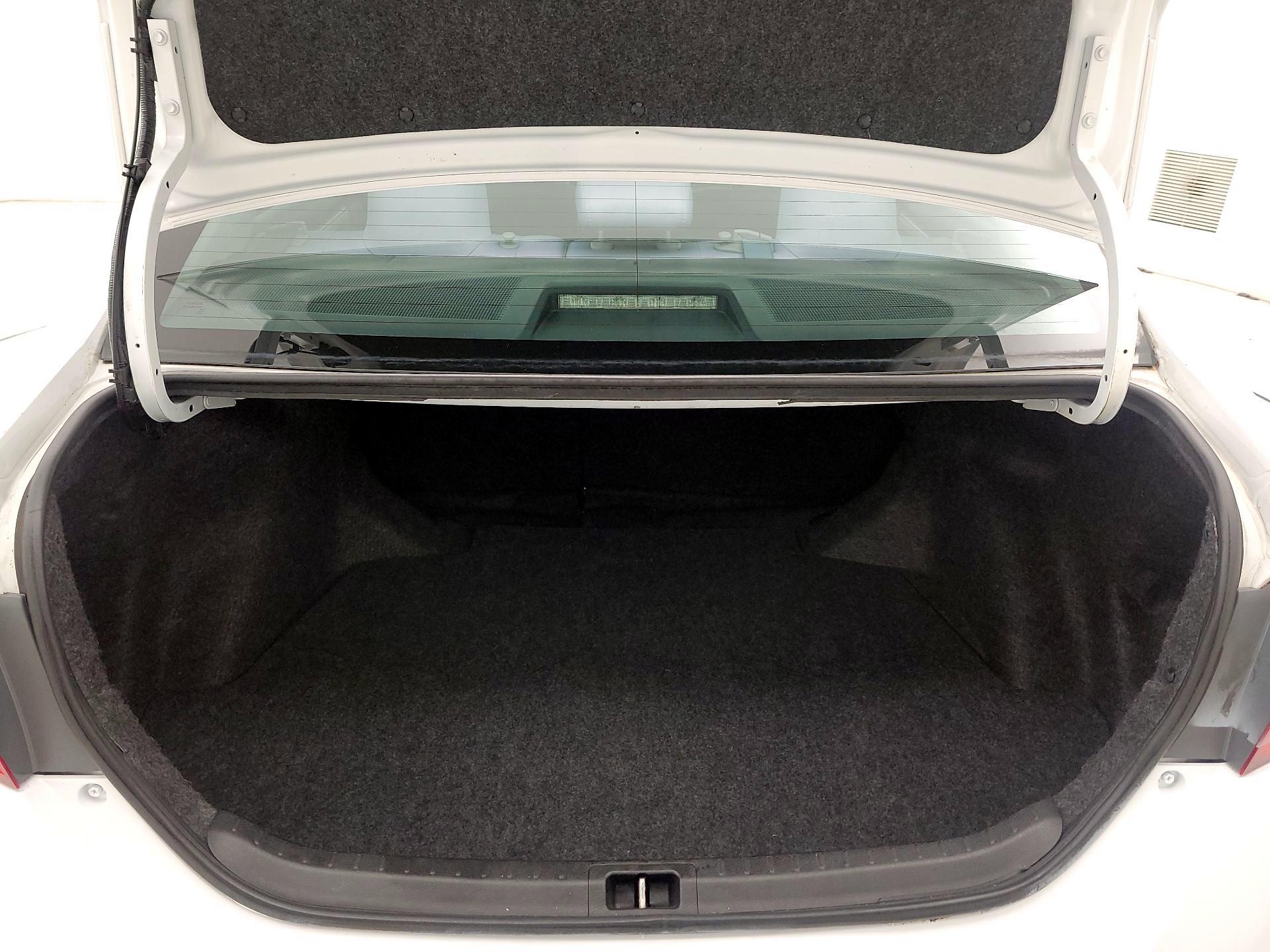 Thumbnail: 2014 Toyota Corolla - 20