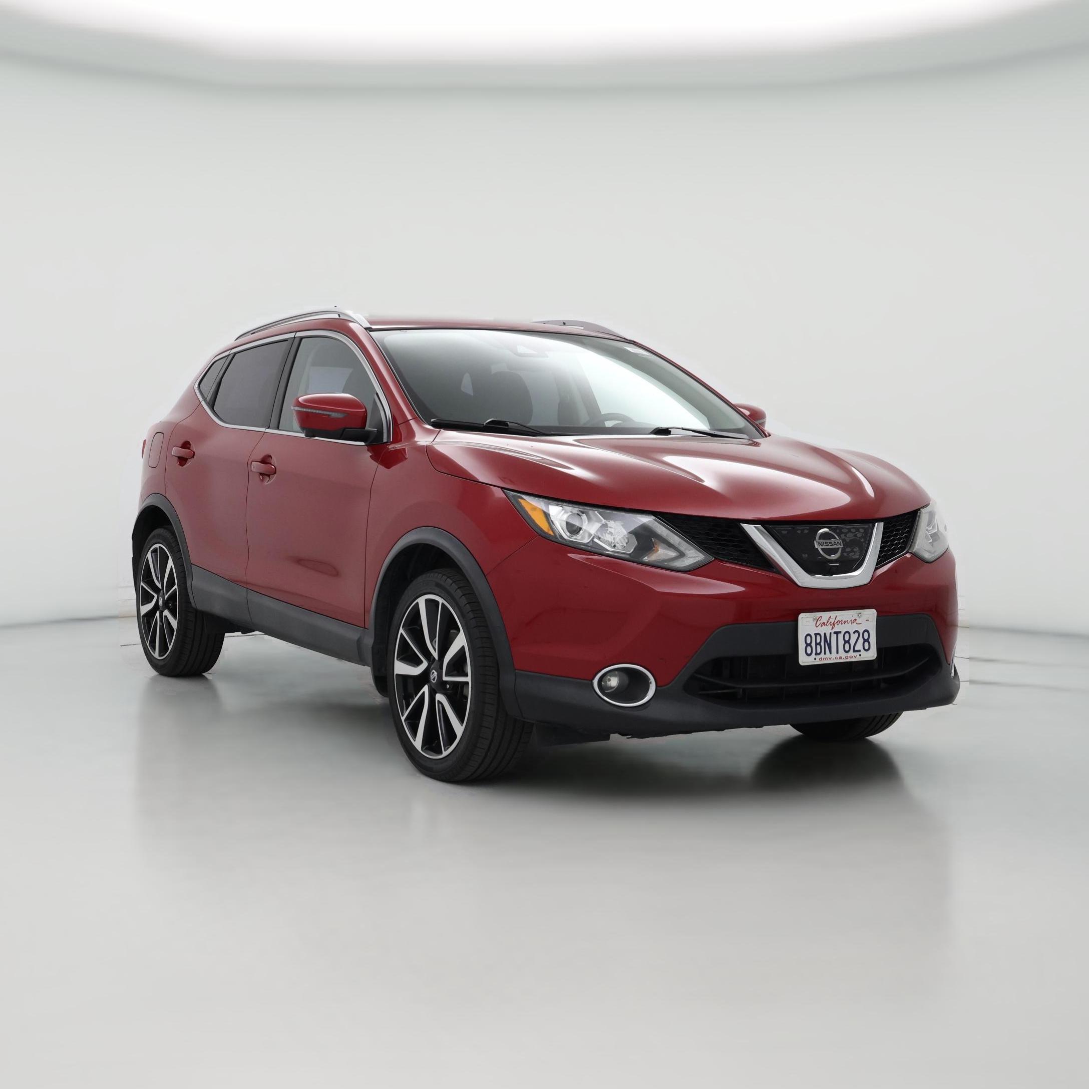 Thumbnail: 2017 Nissan Rogue Sport - 1