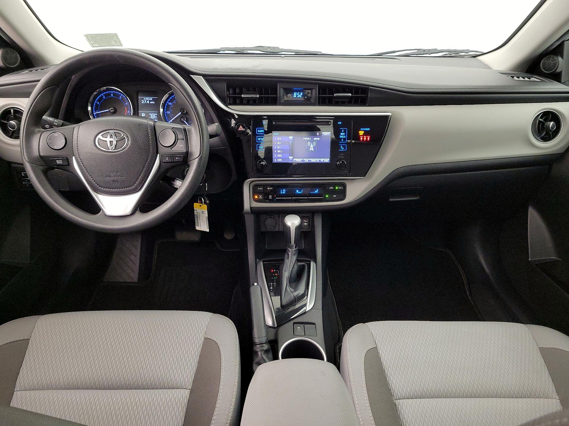 Thumbnail: 2019 Toyota Corolla - 9