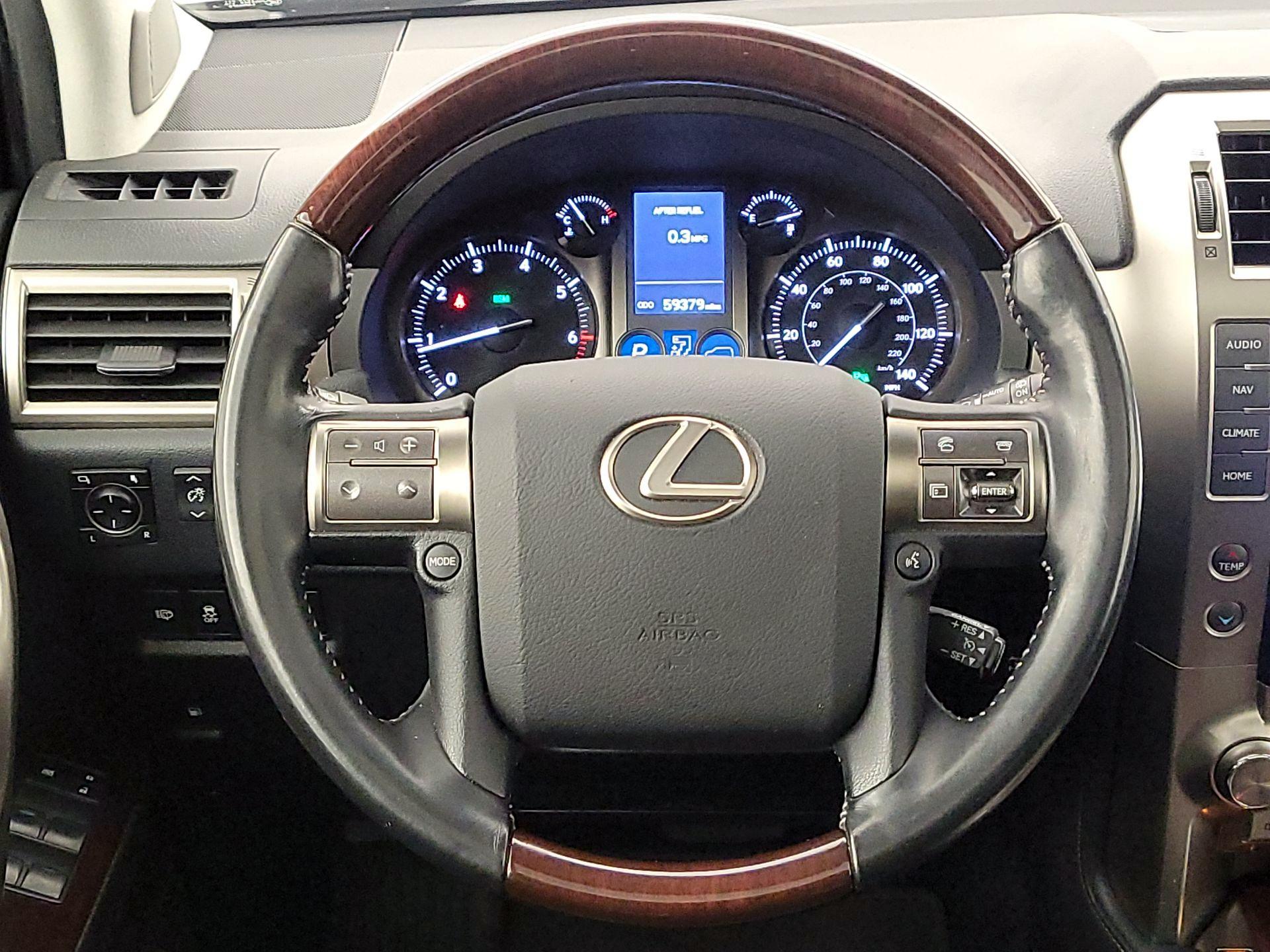 Thumbnail: 2019 Lexus GX - 10