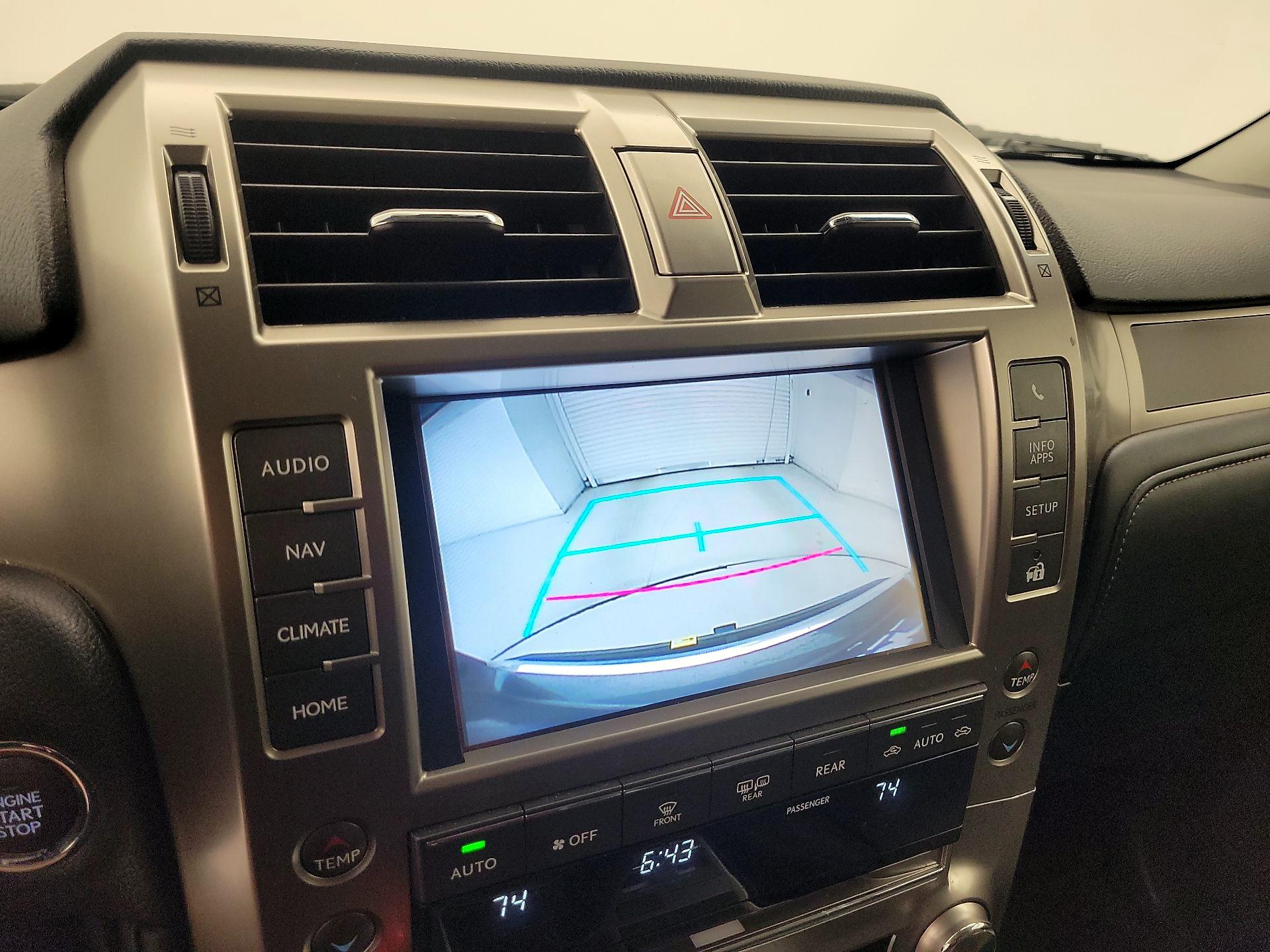 Thumbnail: 2019 Lexus GX - 15