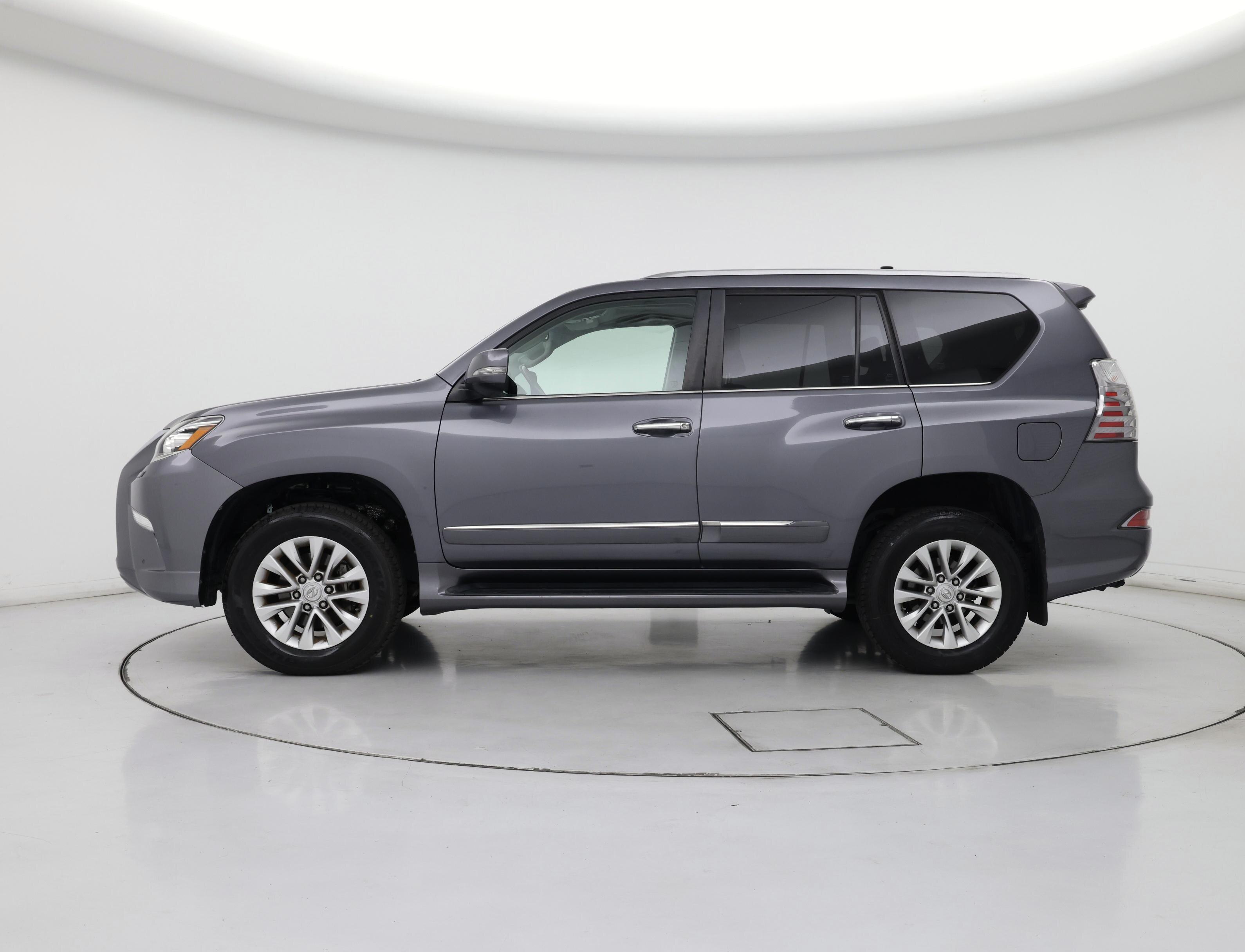 Thumbnail: 2019 Lexus GX - 3