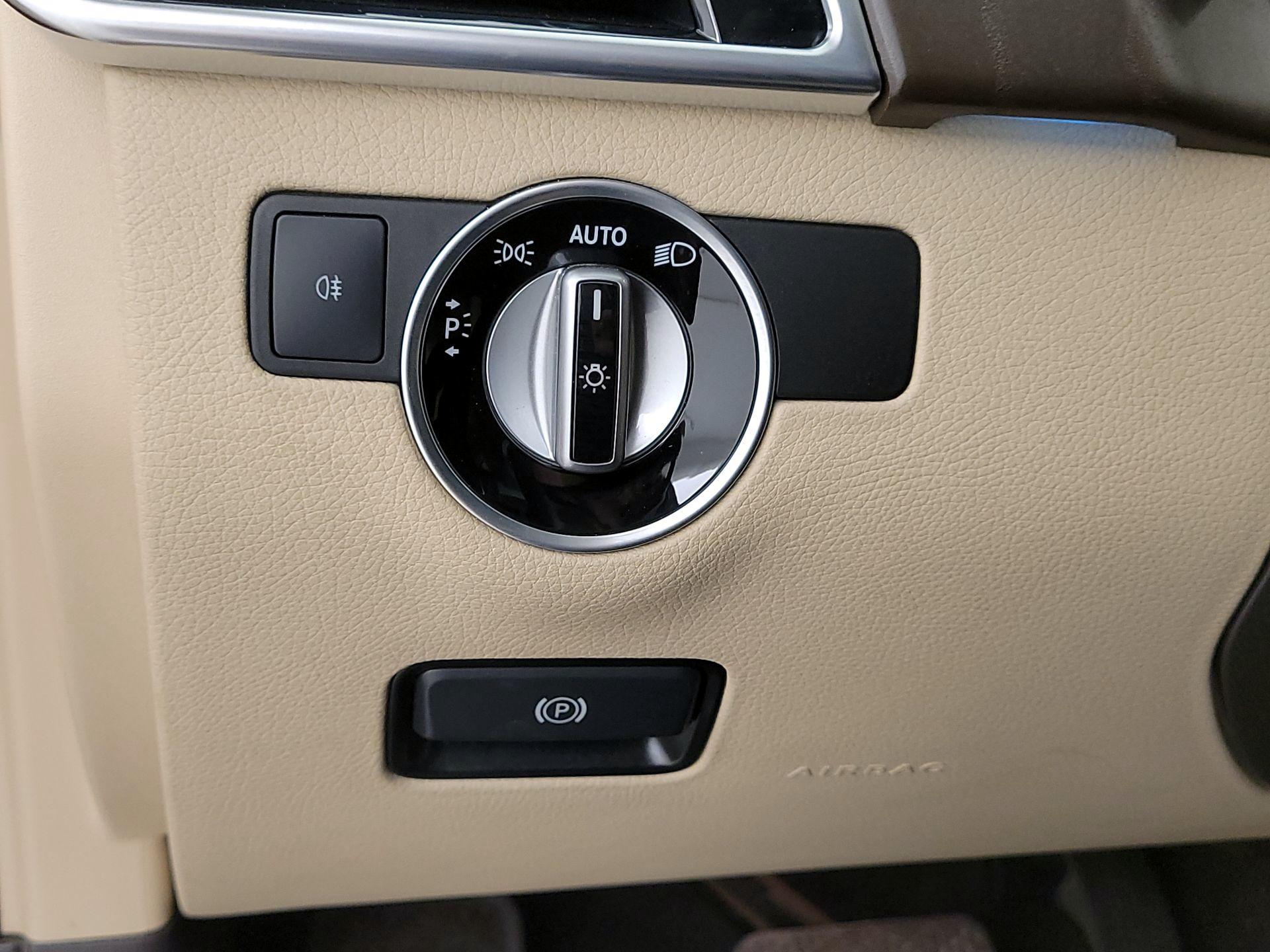 Thumbnail: 2018 Mercedes-Benz GLE - 13