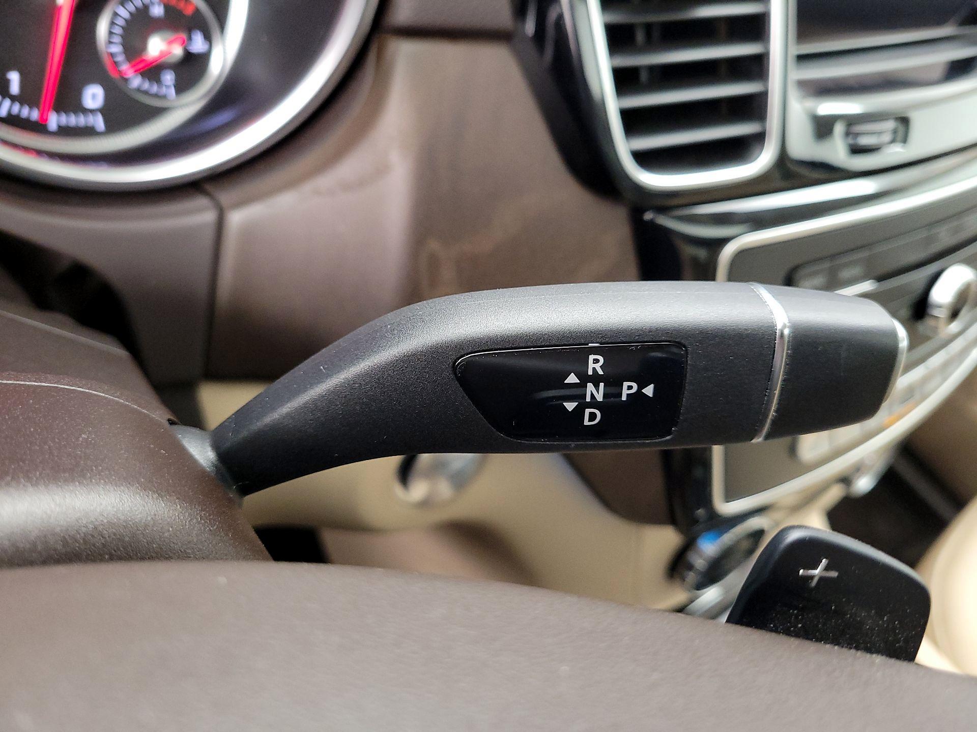 Thumbnail: 2018 Mercedes-Benz GLE - 18