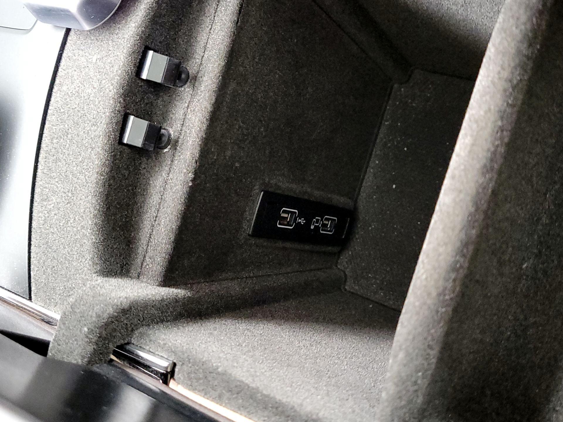 Thumbnail: 2018 Mercedes-Benz GLE - 19