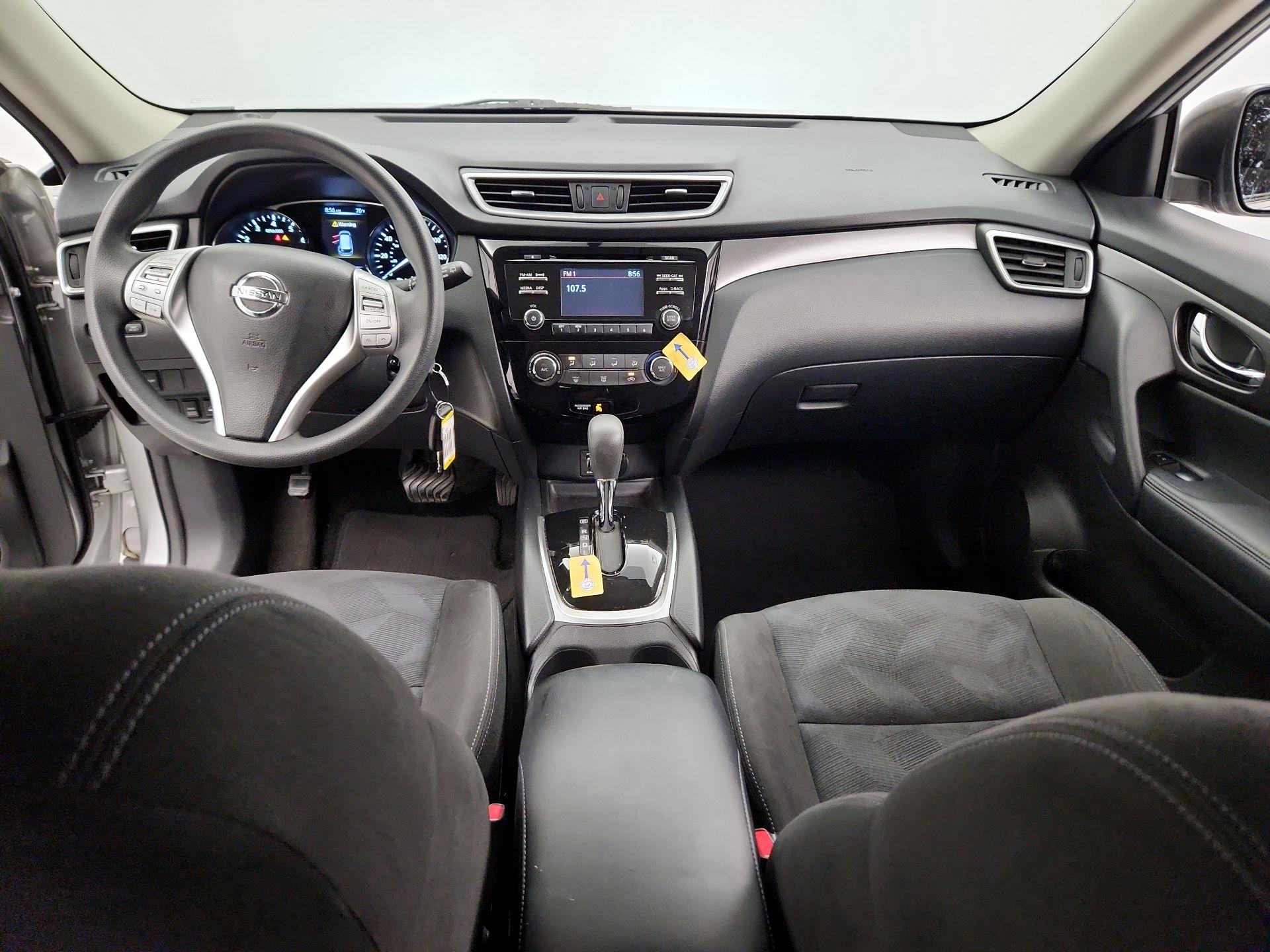 Thumbnail: 2015 Nissan Rogue - 9