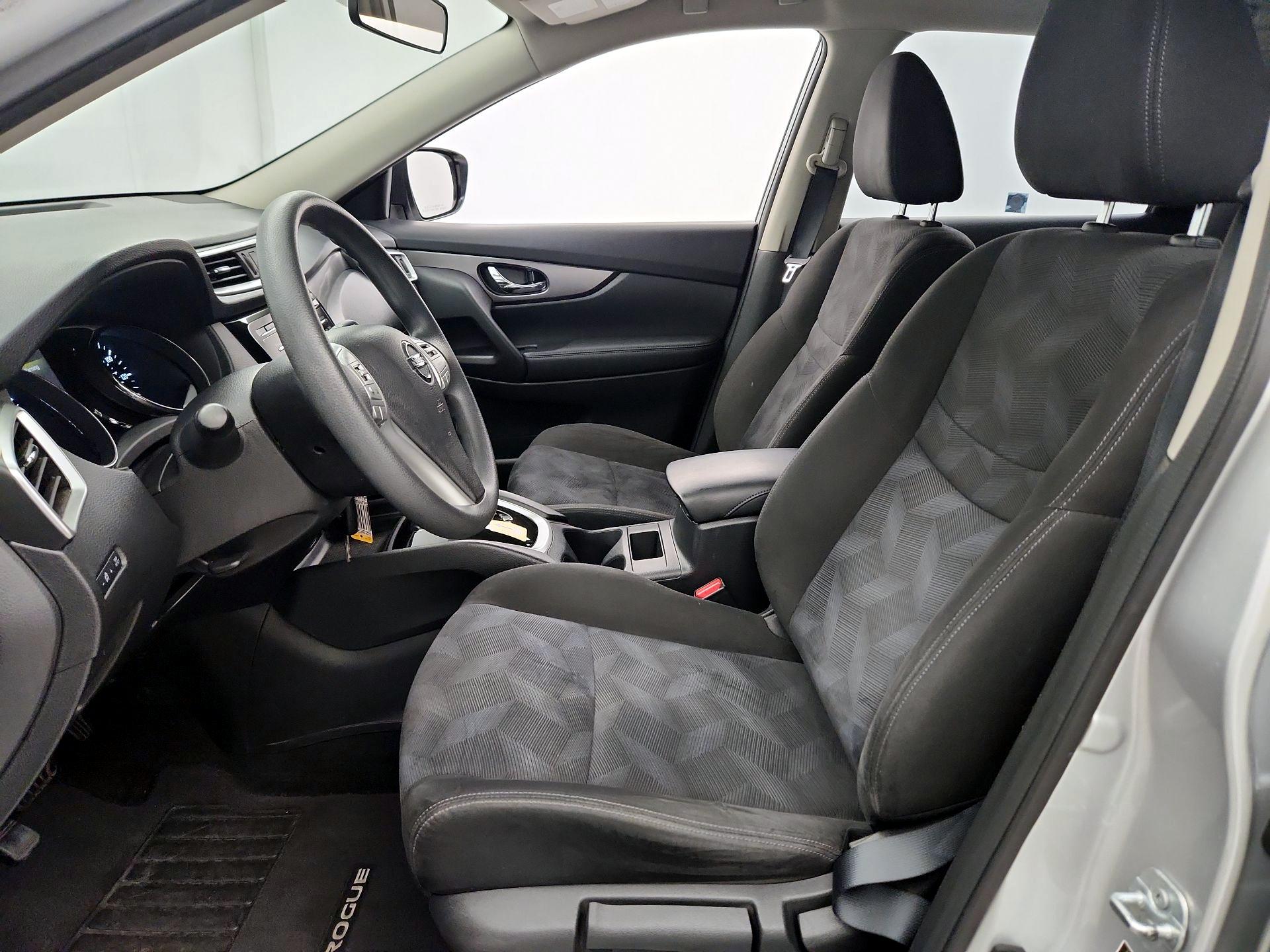 Thumbnail: 2015 Nissan Rogue - 11