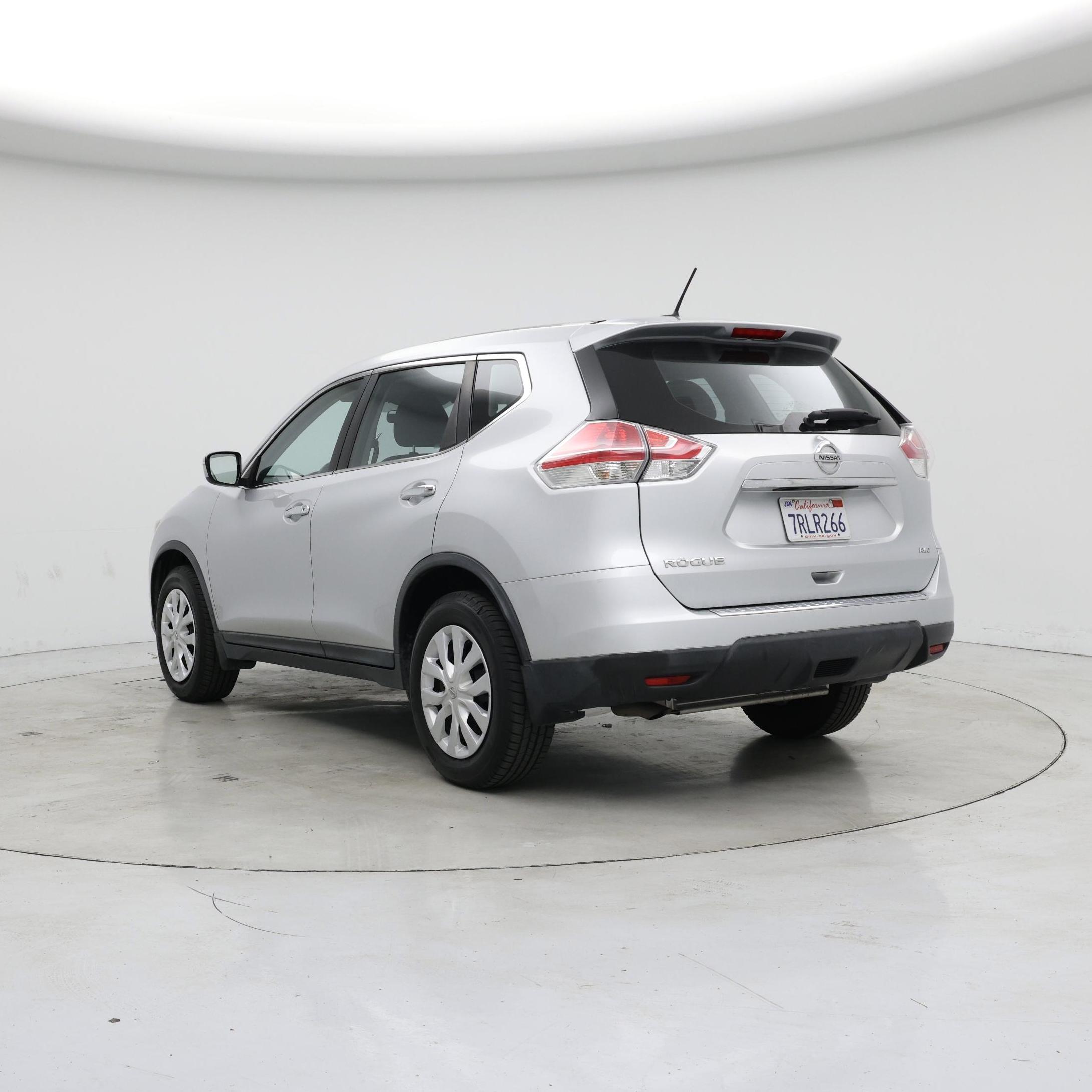 Thumbnail: 2015 Nissan Rogue - 2