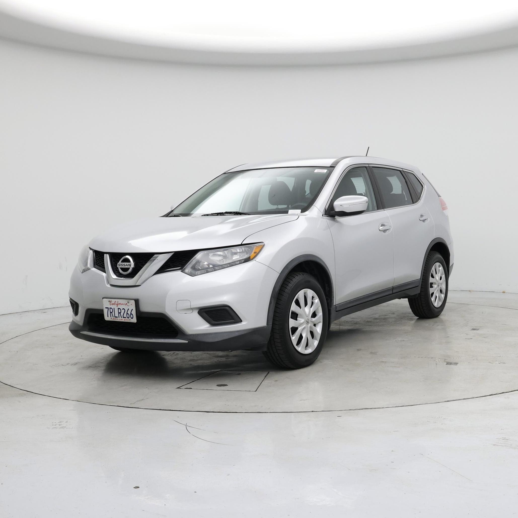 Thumbnail: 2015 Nissan Rogue - 4
