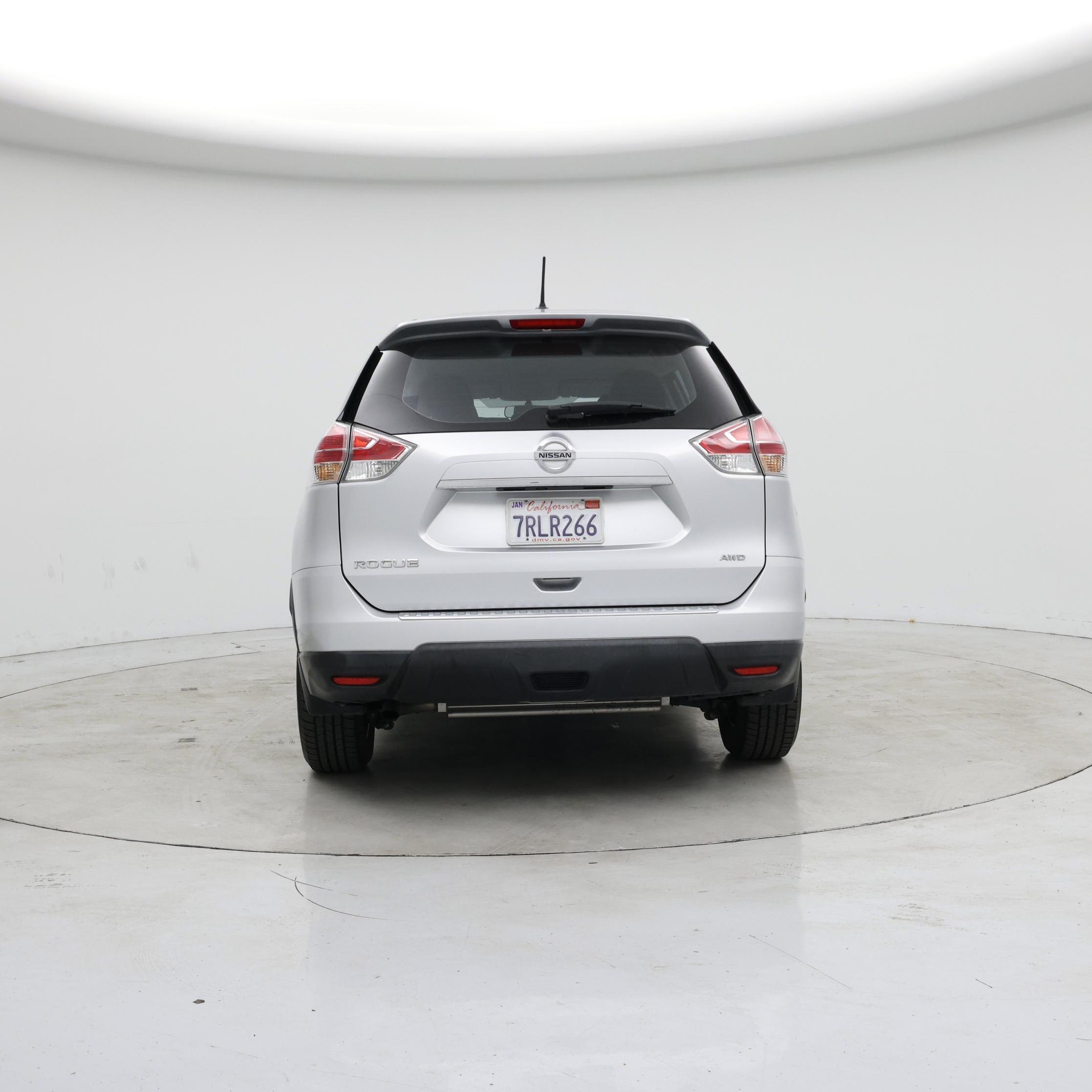 Thumbnail: 2015 Nissan Rogue - 6