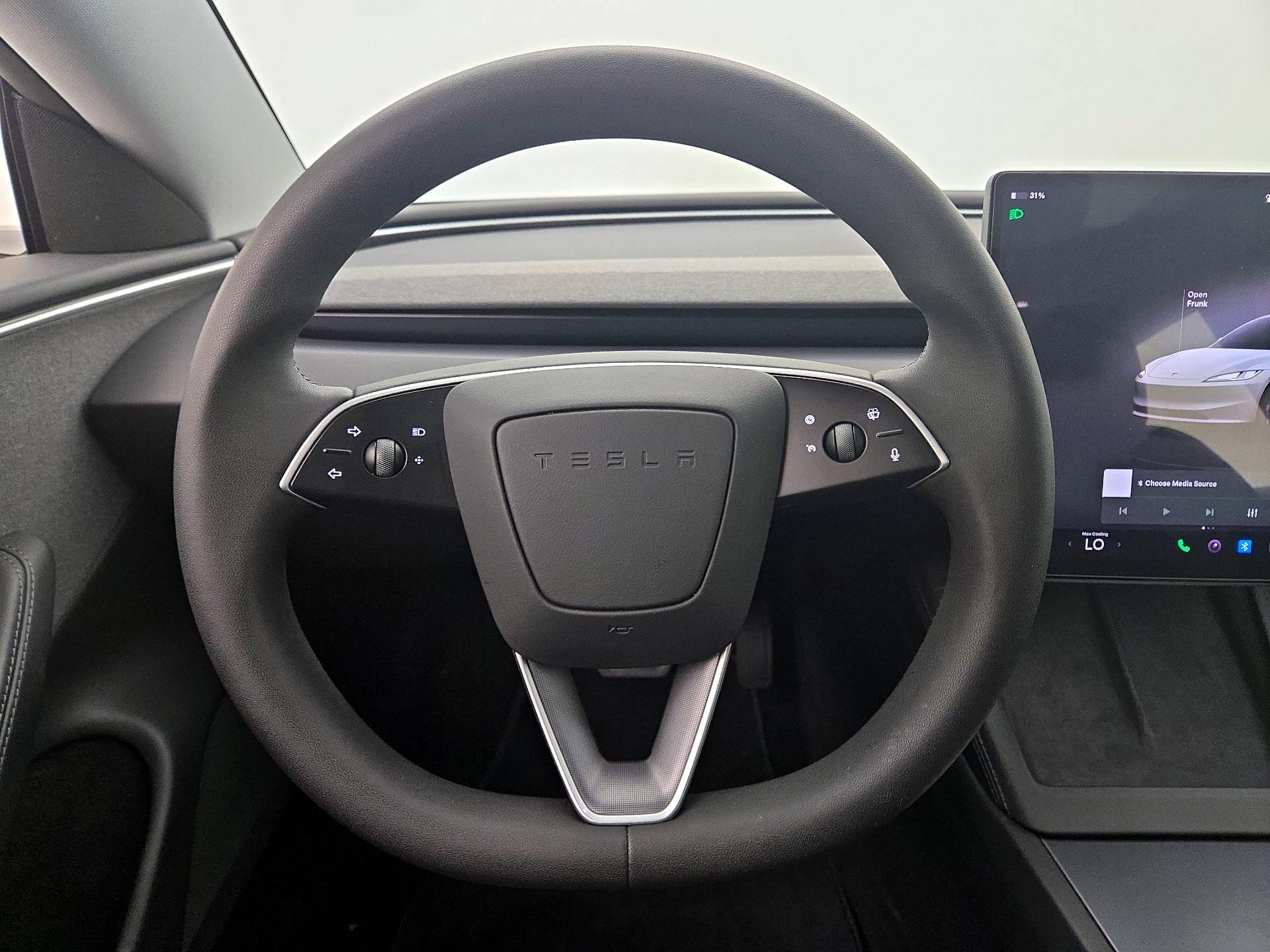 Thumbnail: 2025 Tesla Model 3 - 10