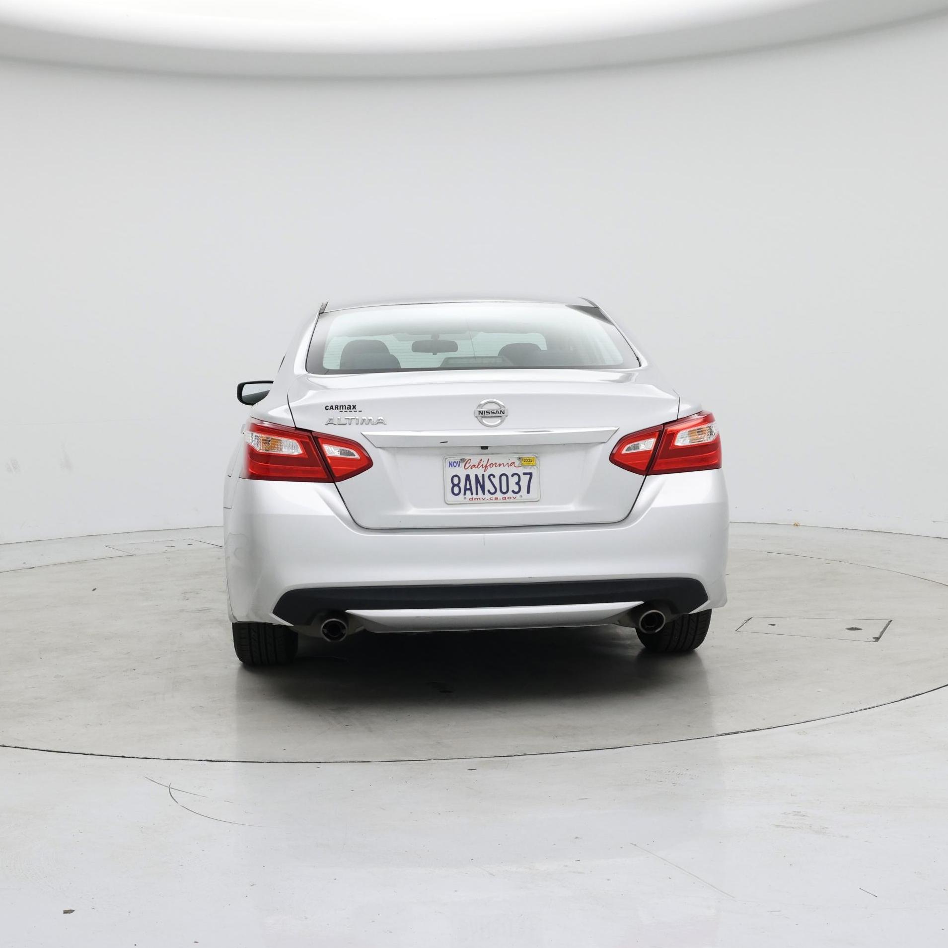 Thumbnail: 2017 Nissan Altima - 6