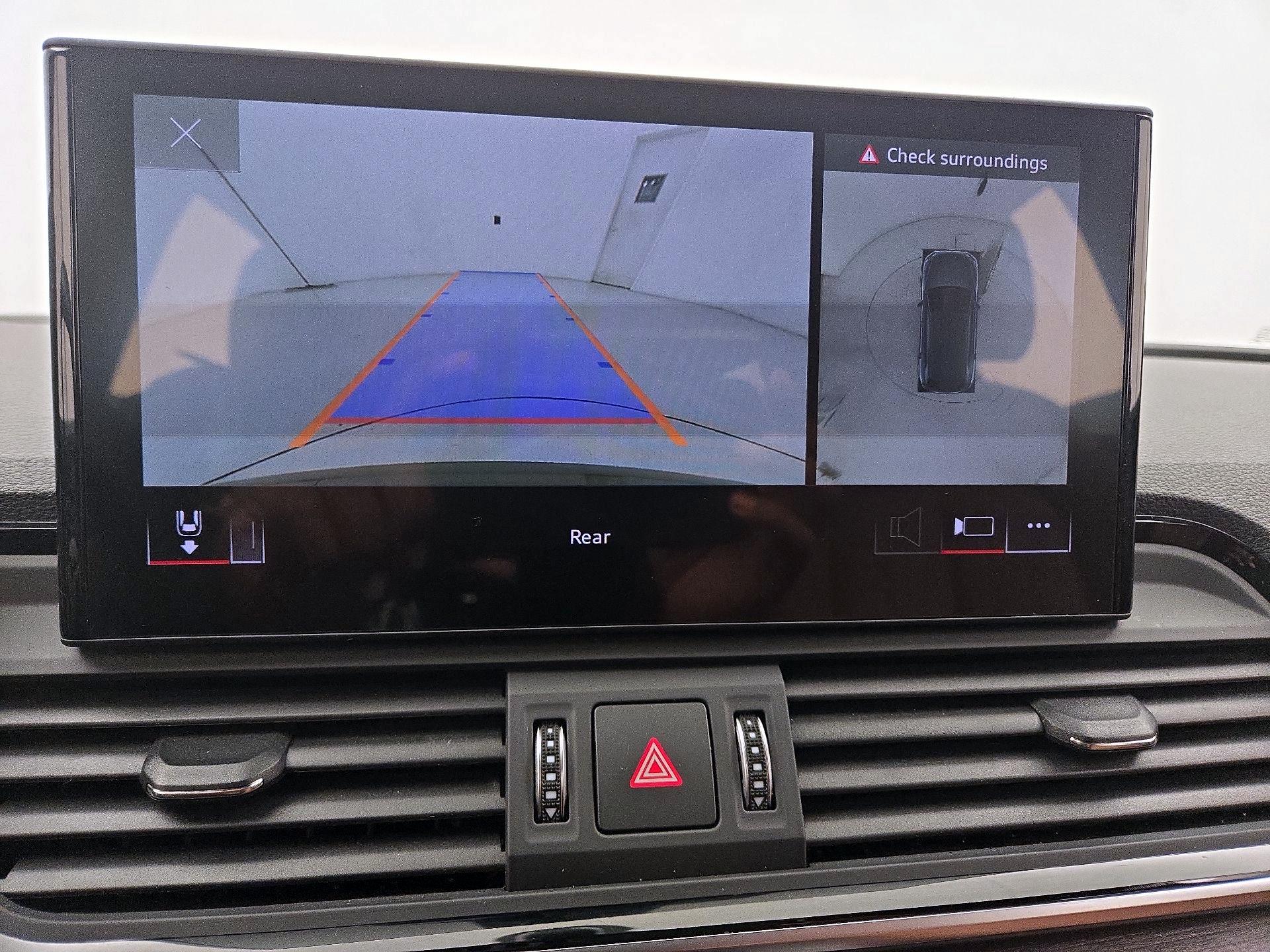 Thumbnail: 2022 Audi Q5 - 15