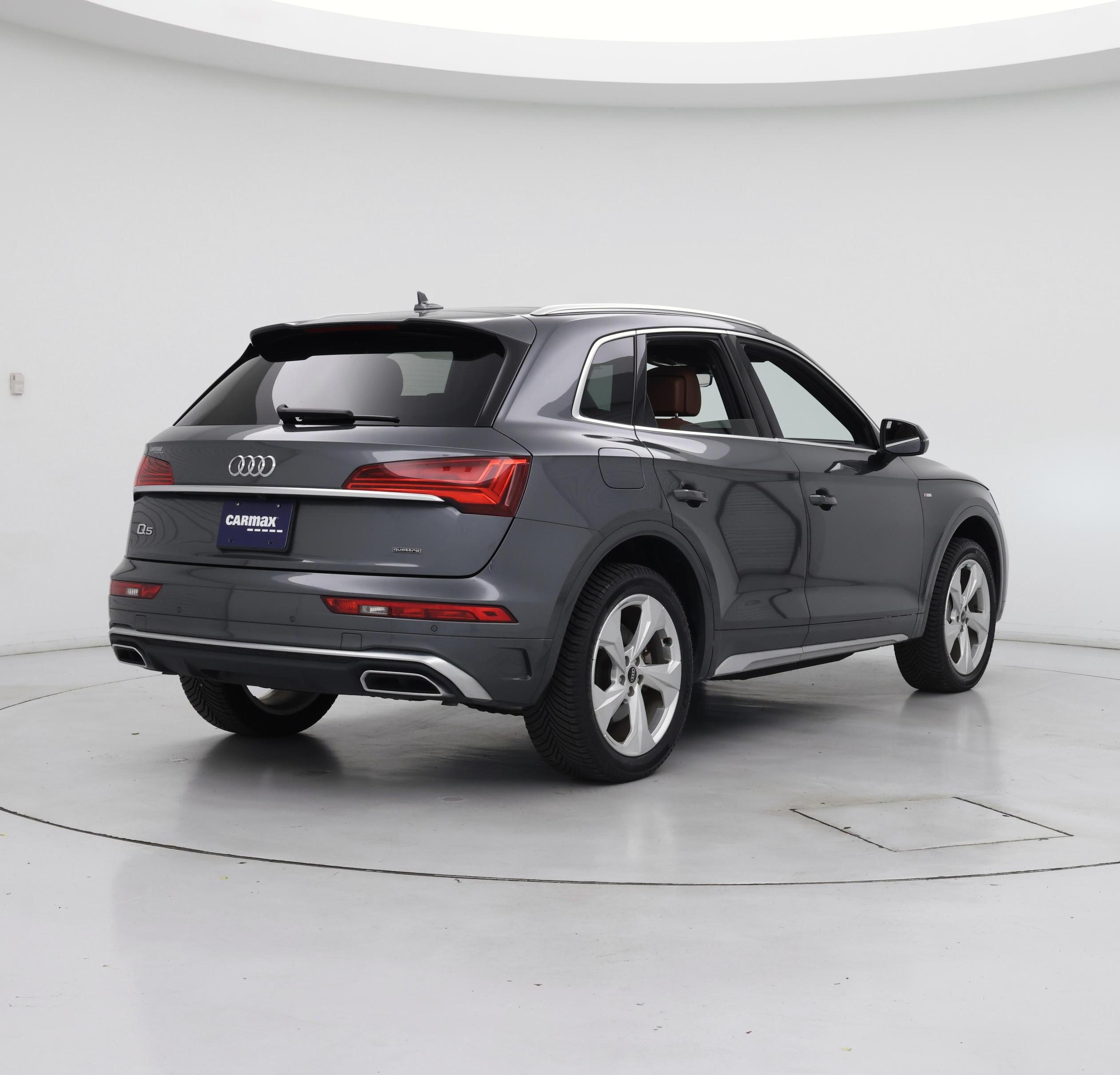 Thumbnail: 2022 Audi Q5 - 8