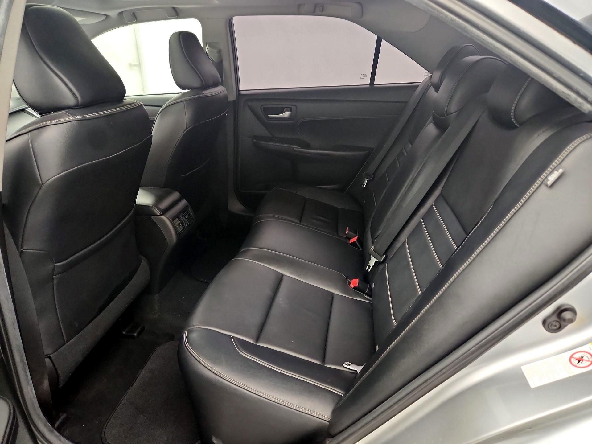 Thumbnail: 2015 Toyota Camry - 19