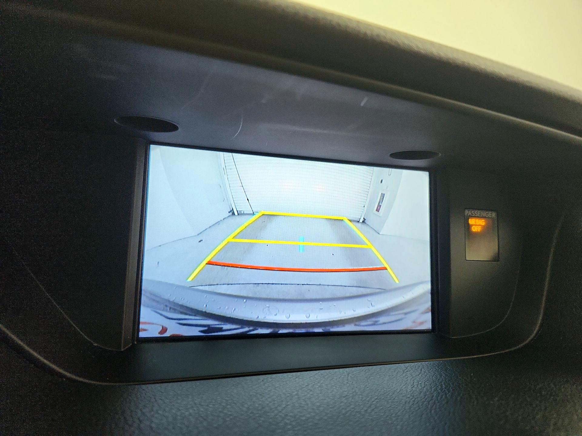 Thumbnail: 2015 Lexus ES - 14