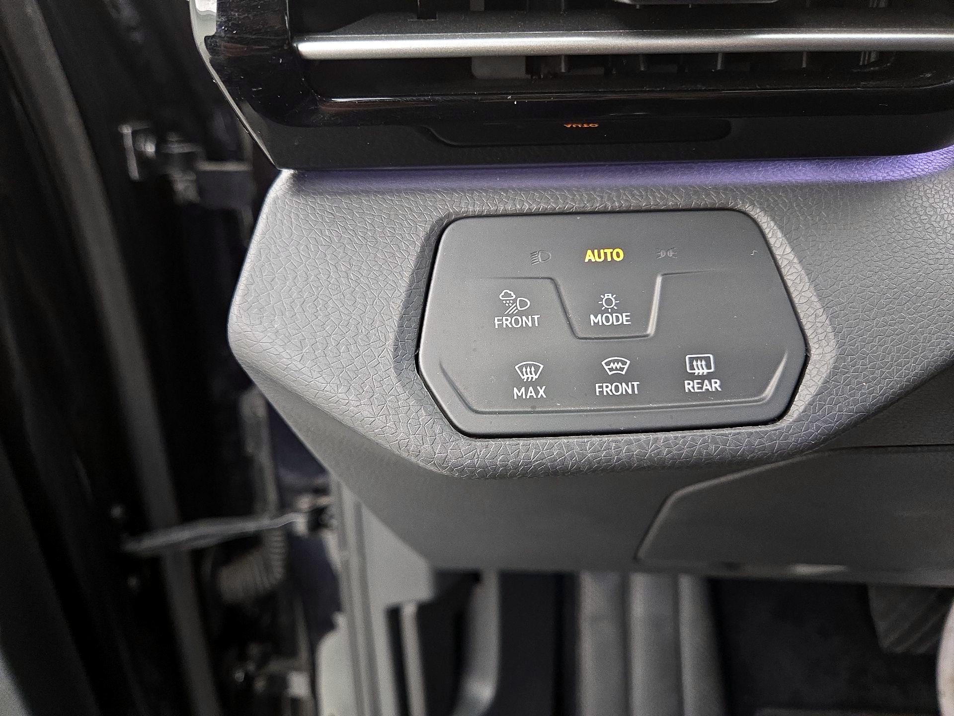 Thumbnail: 2023 Volkswagen ID.4 - 13