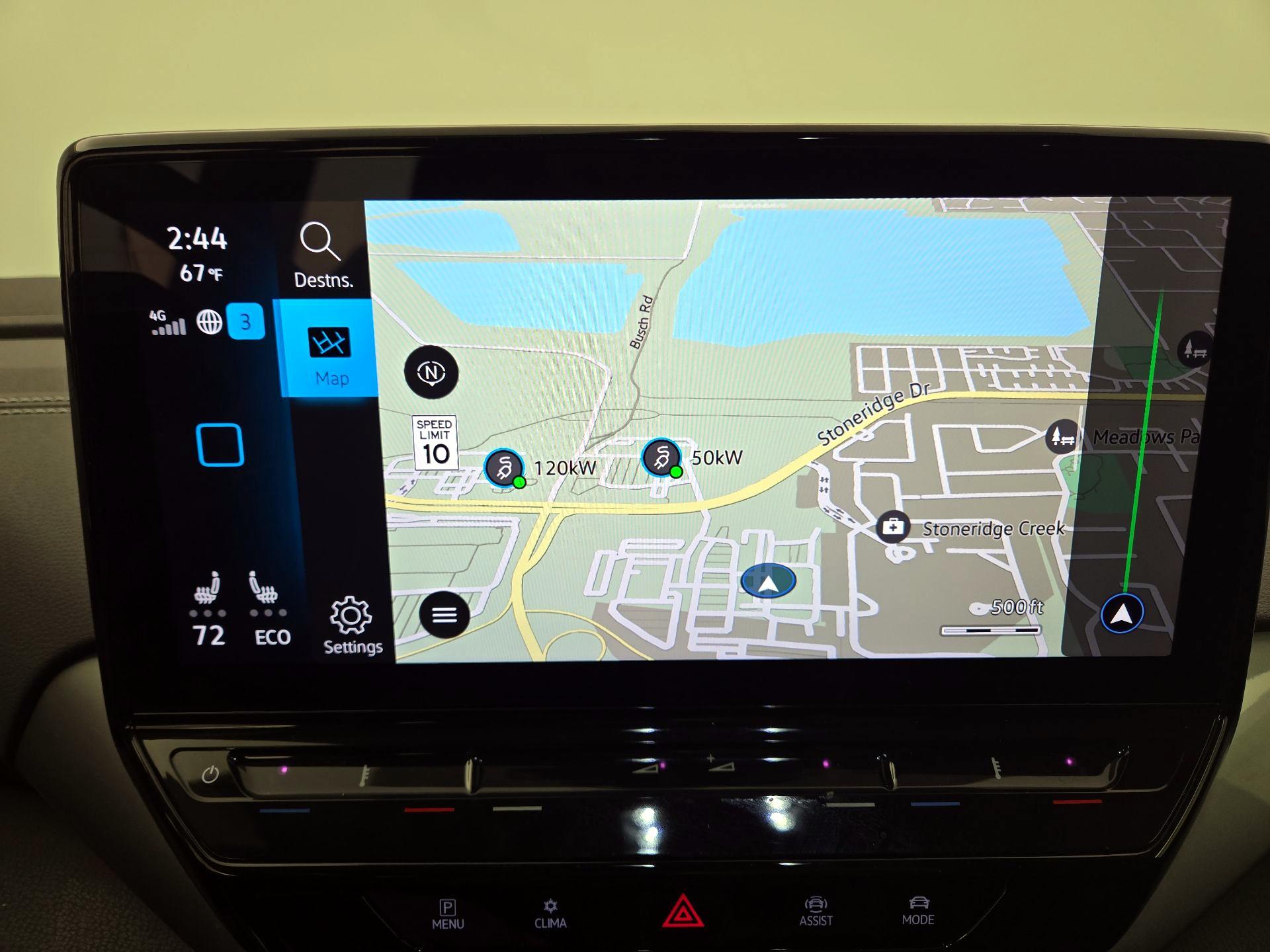 Thumbnail: 2023 Volkswagen ID.4 - 14