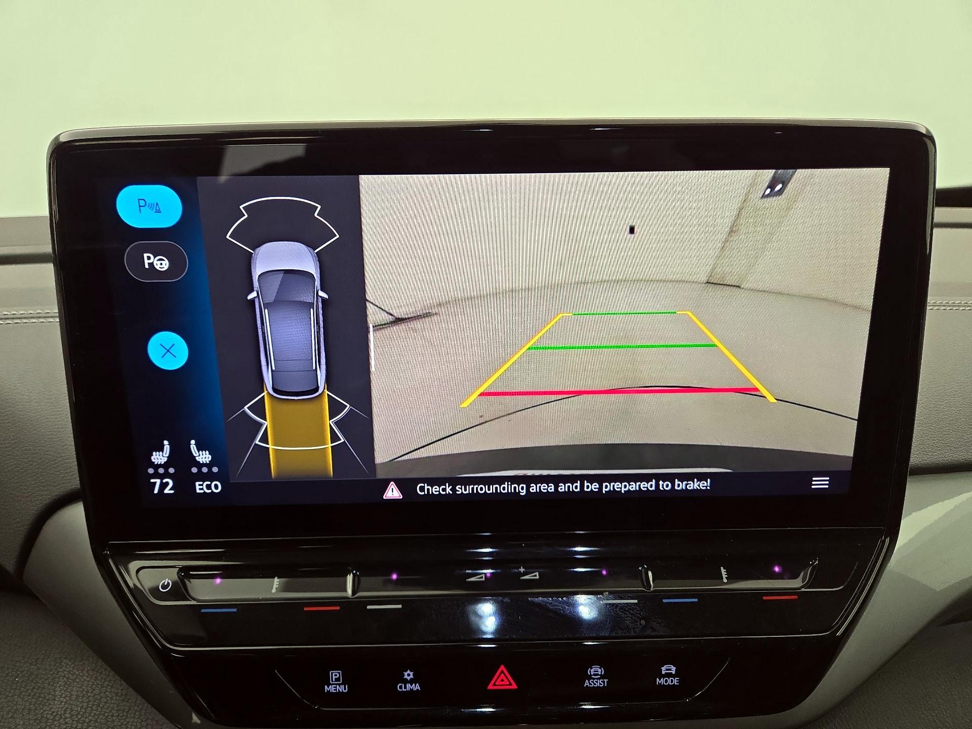 Thumbnail: 2023 Volkswagen ID.4 - 15