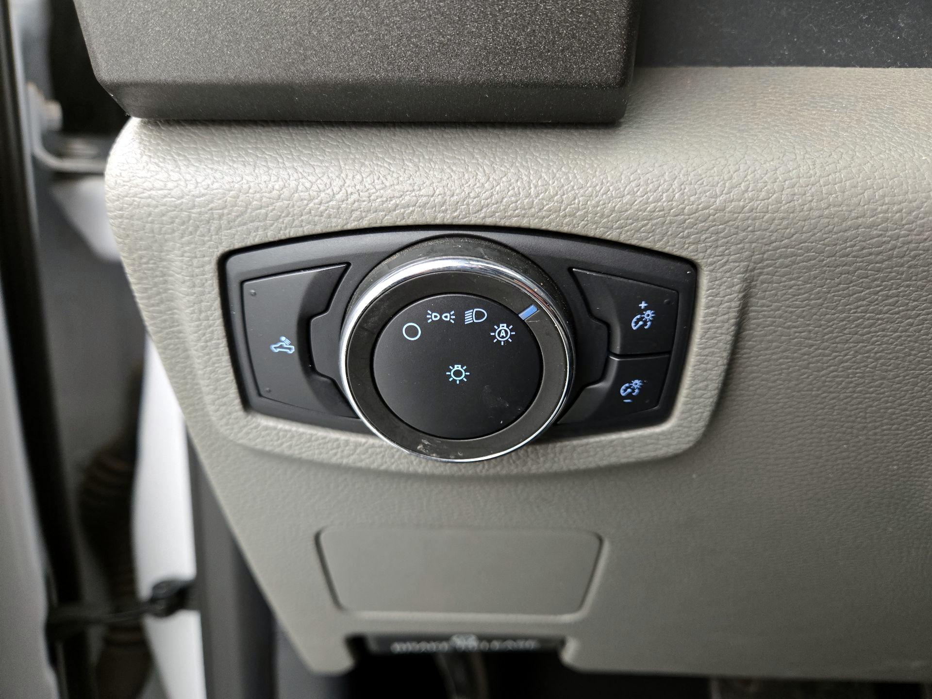 Thumbnail: 2022 Ford F-350 - 13