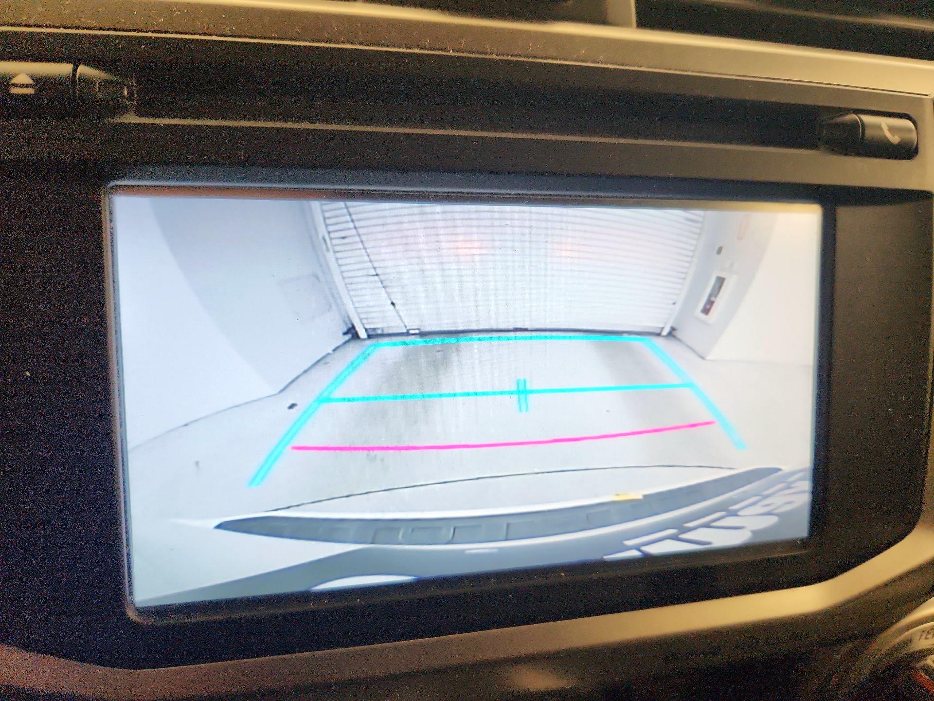 Thumbnail: 2019 Toyota 4Runner - 14