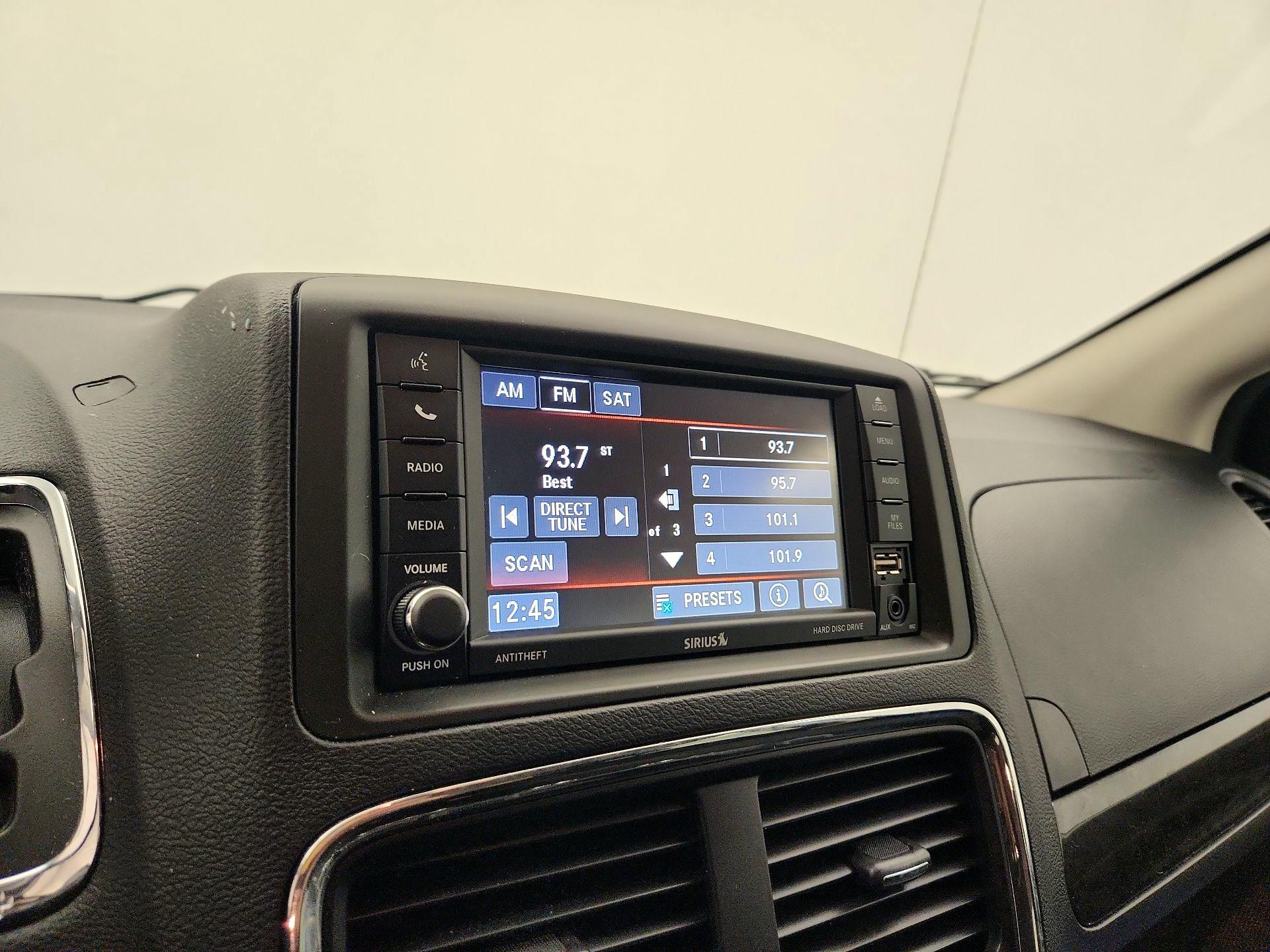 Thumbnail: 2018 Dodge Grand Caravan - 15