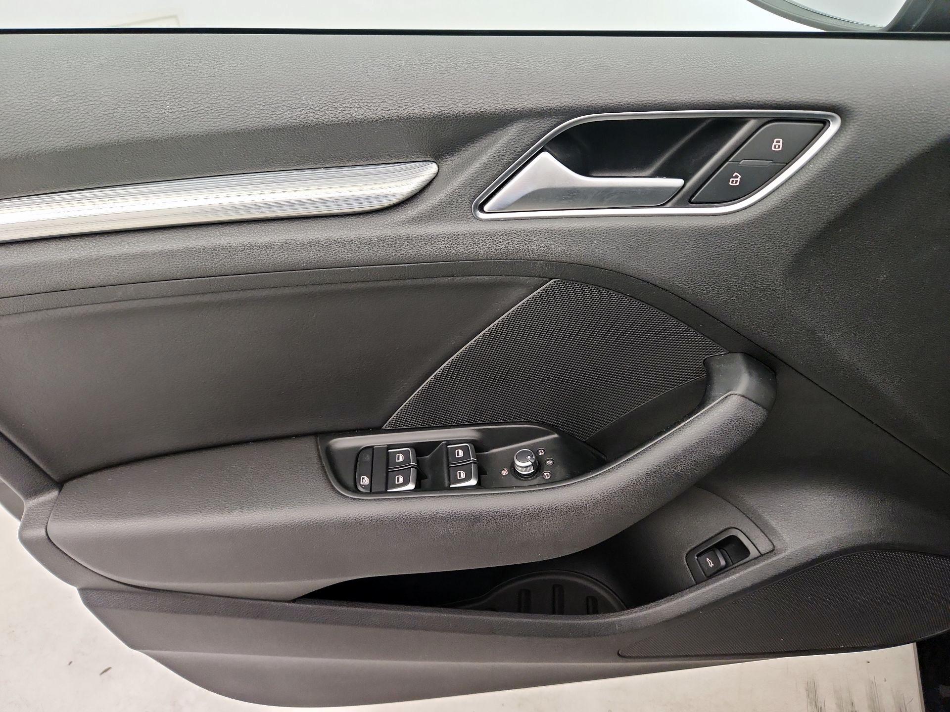 Thumbnail: 2015 Audi A3 - 12