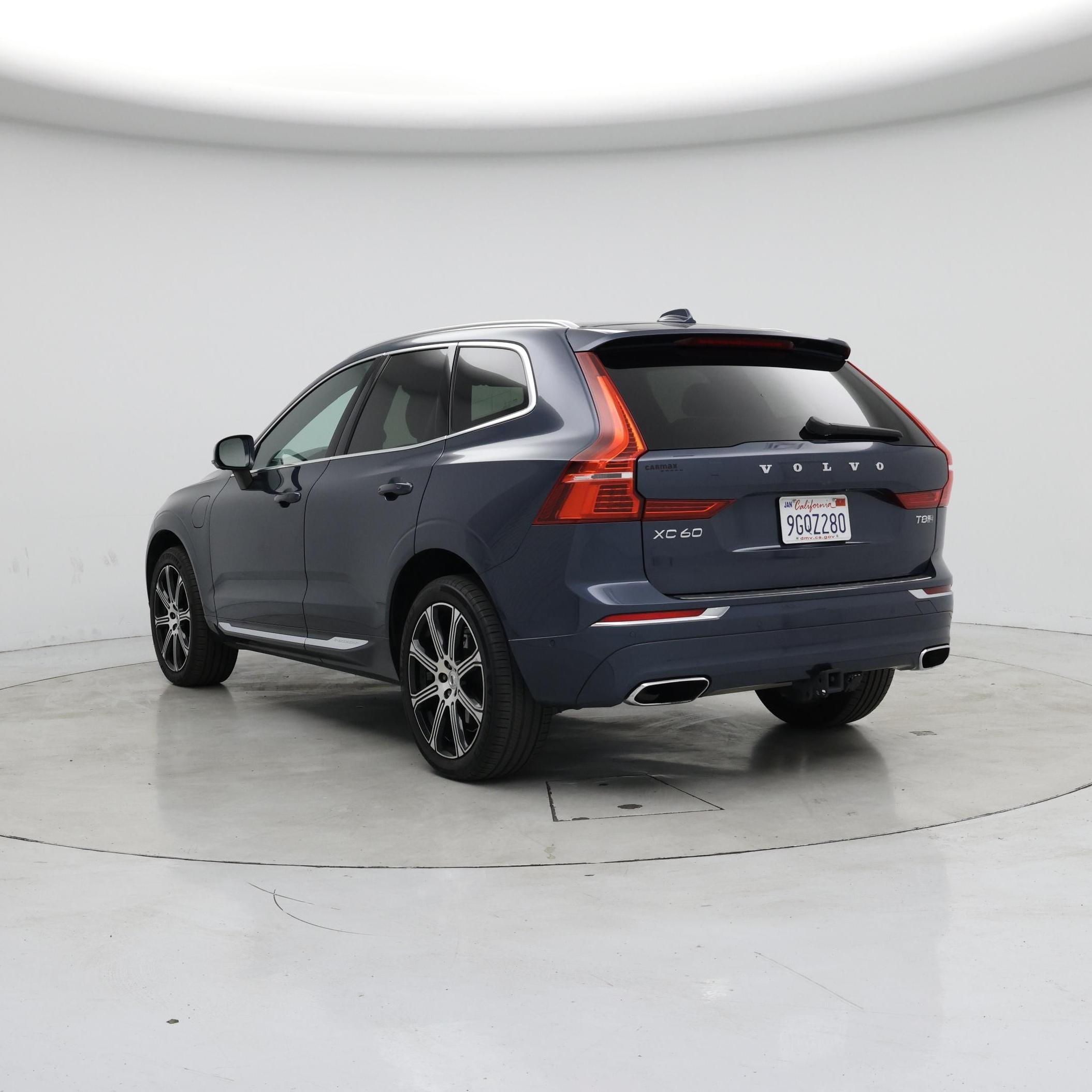 Thumbnail: 2019 Volvo XC60 - 2