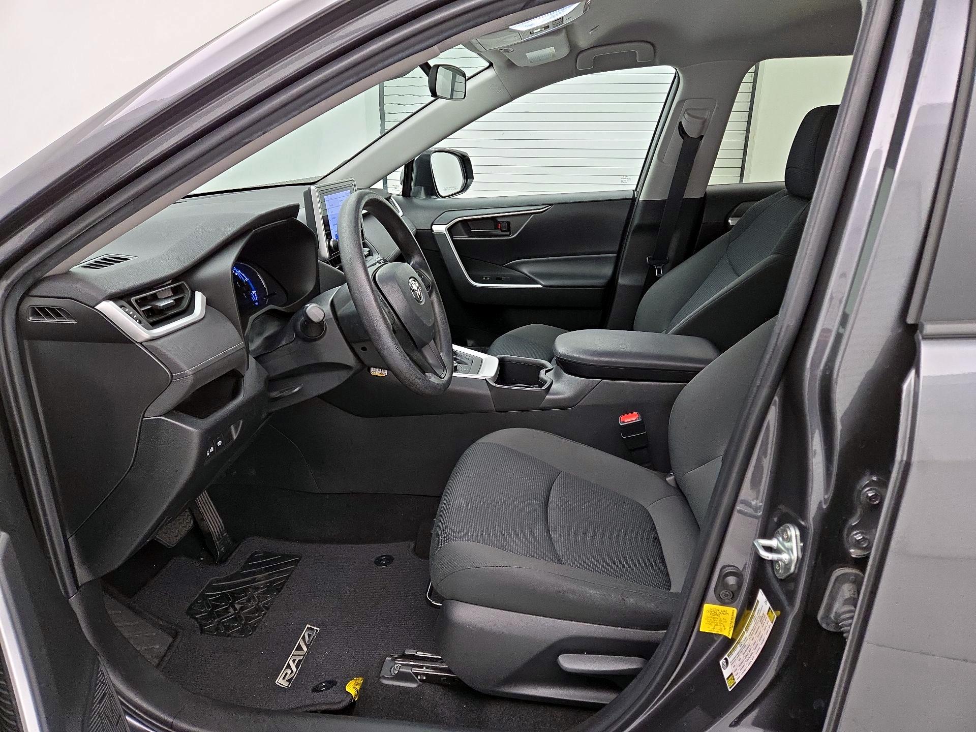 Thumbnail: 2023 Toyota RAV4 - 11