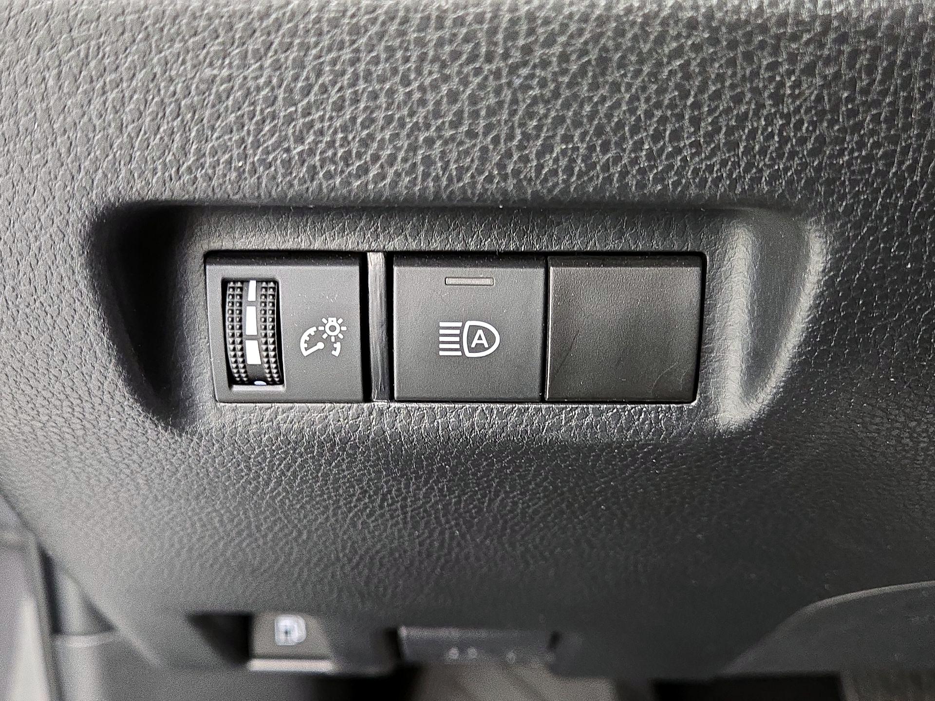 Thumbnail: 2023 Toyota RAV4 - 13