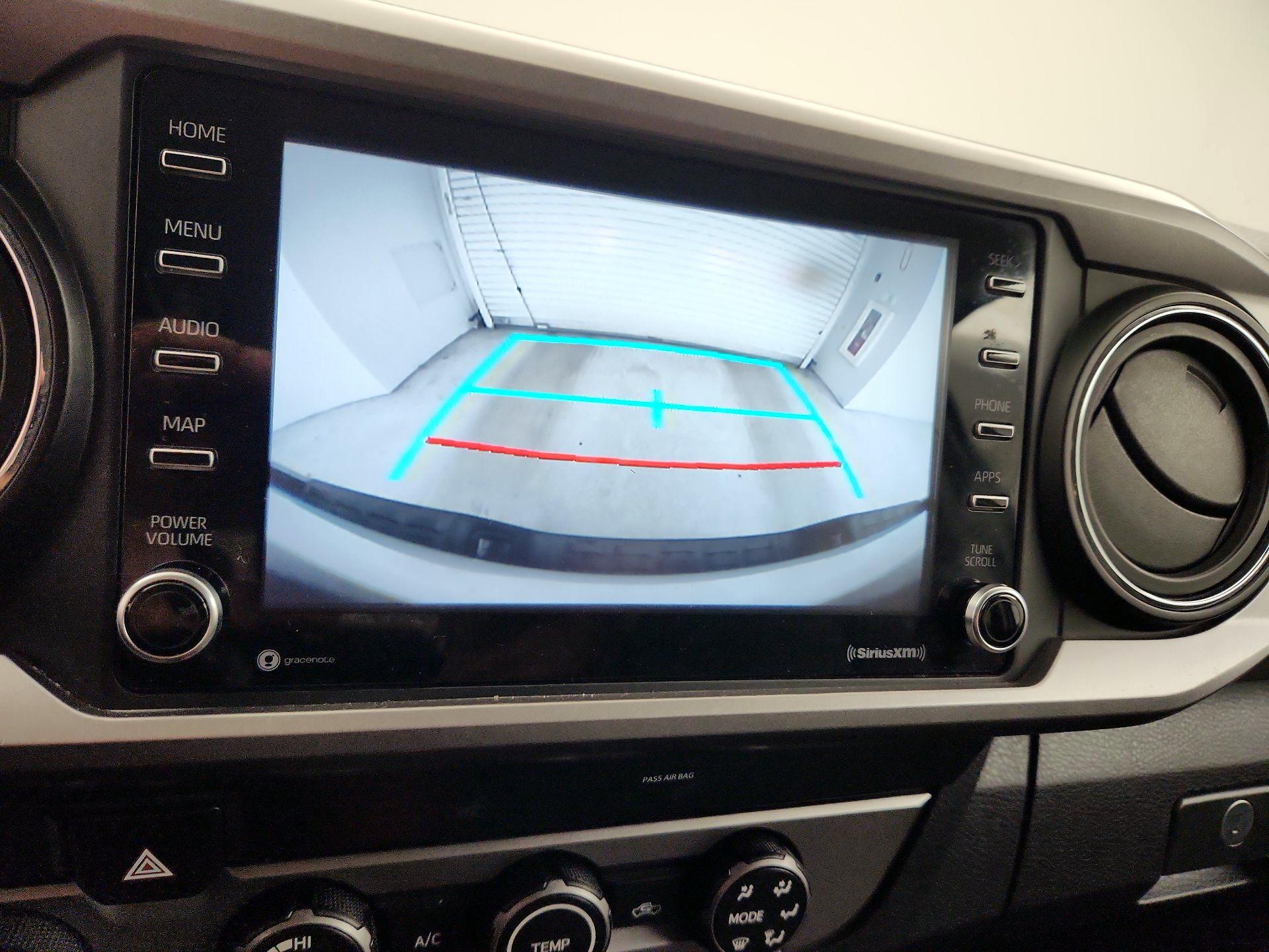 Thumbnail: 2020 Toyota Tacoma - 14