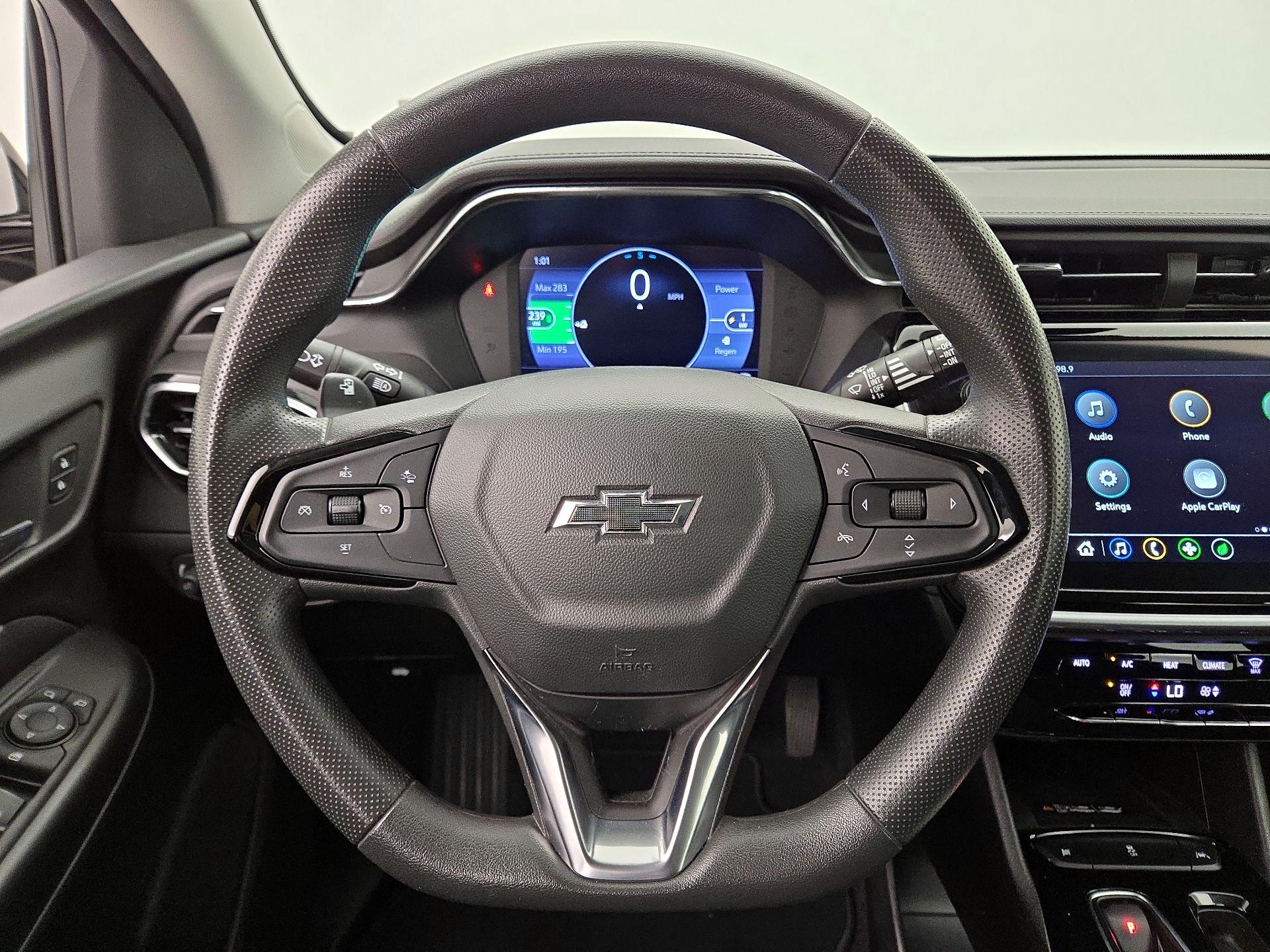 Thumbnail: 2023 Chevrolet Bolt EUV - 10