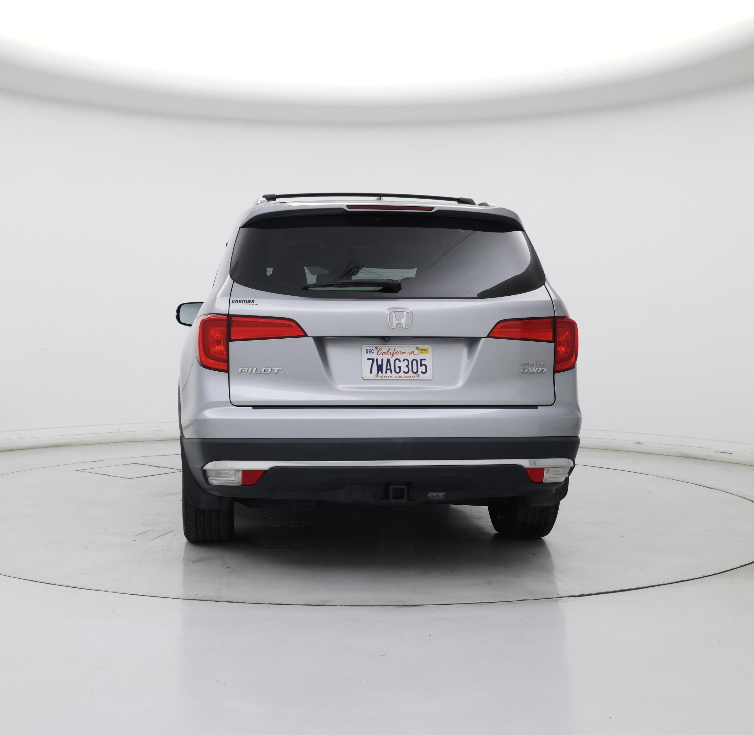 Thumbnail: 2017 Honda Pilot - 6