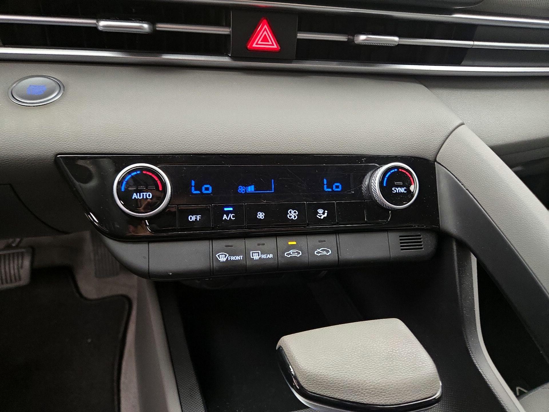 Thumbnail: 2023 Hyundai Elantra - 16