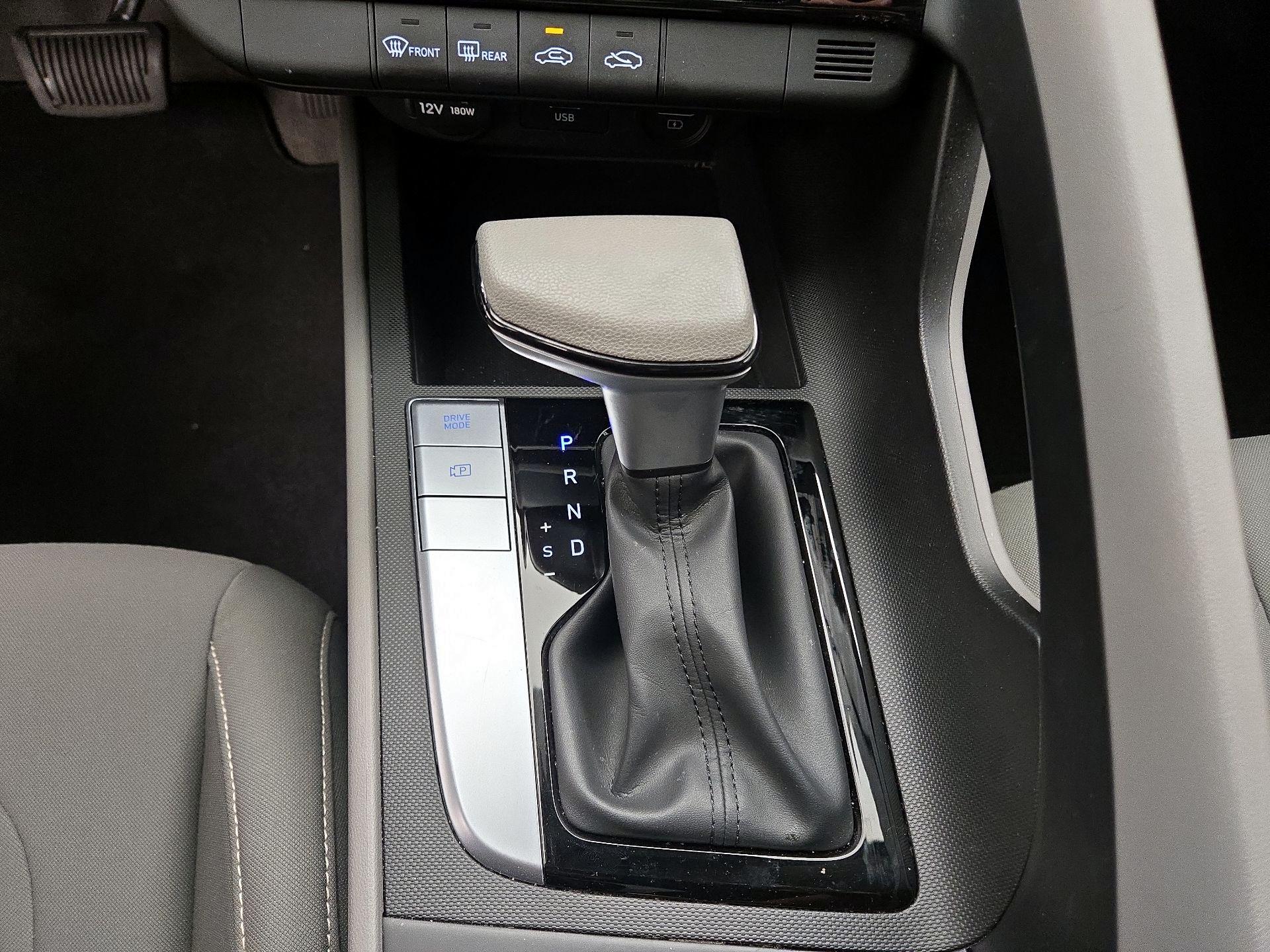 Thumbnail: 2023 Hyundai Elantra - 17