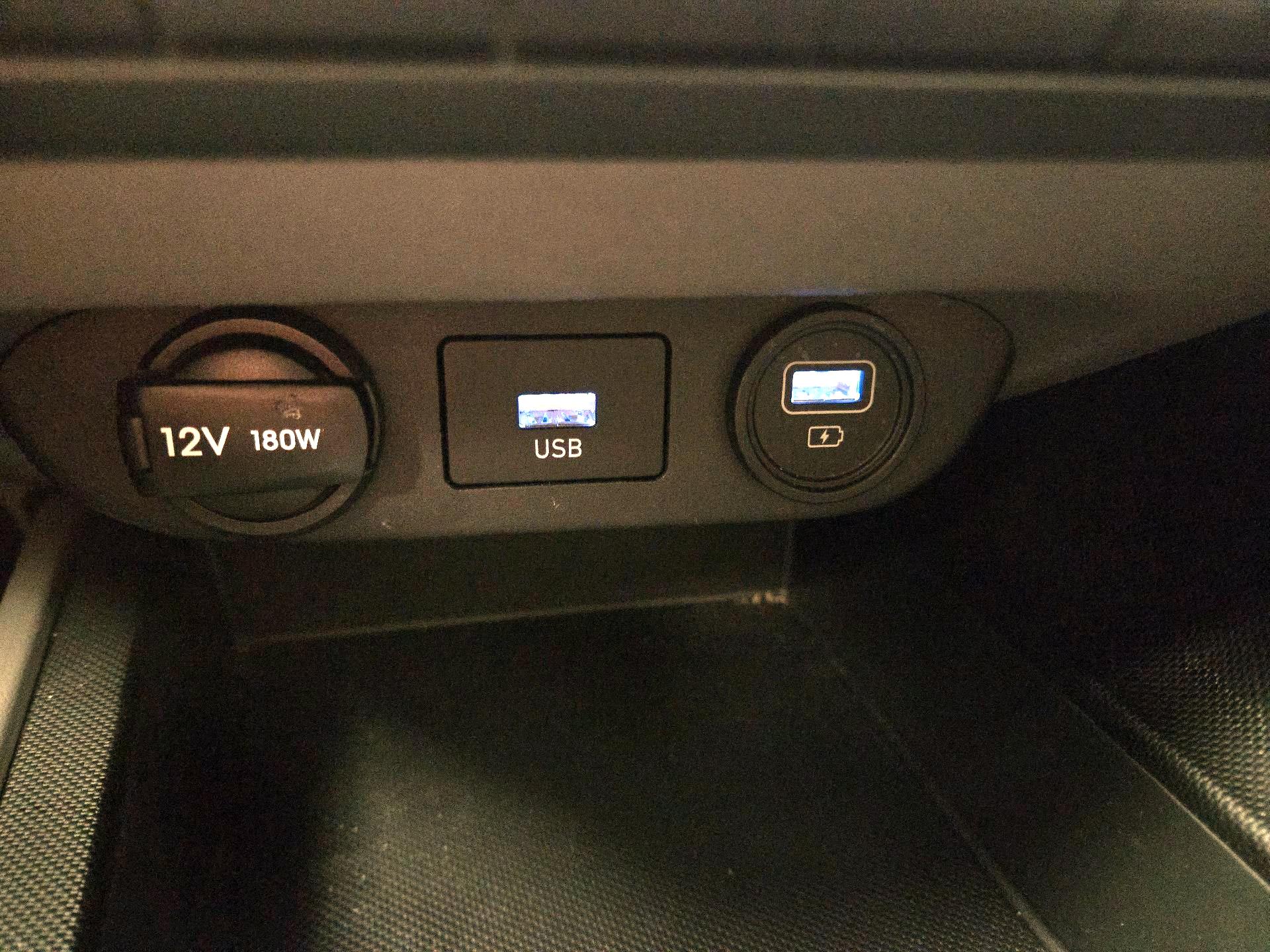 Thumbnail: 2023 Hyundai Elantra - 18