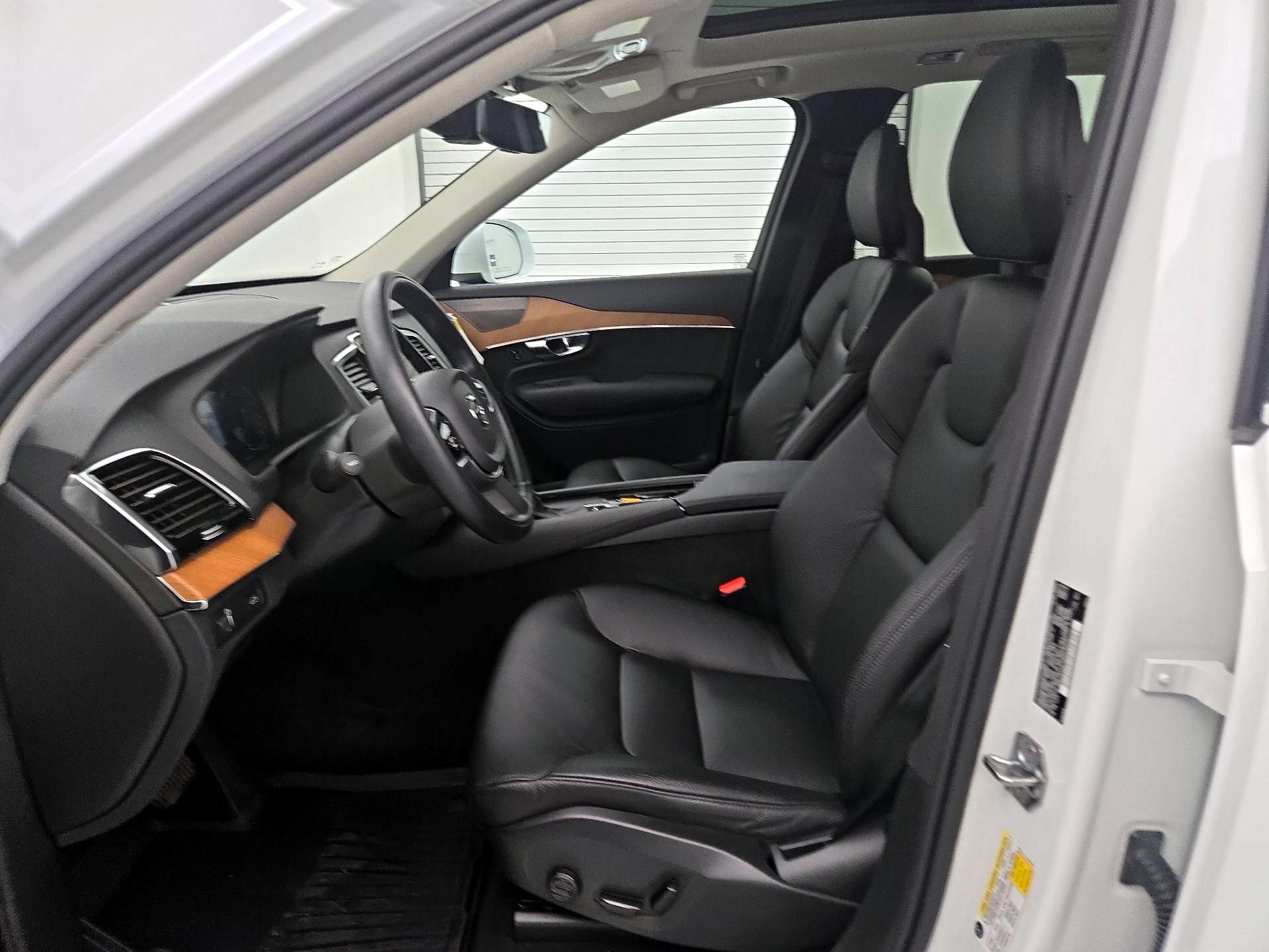 Thumbnail: 2021 Volvo XC90 - 11