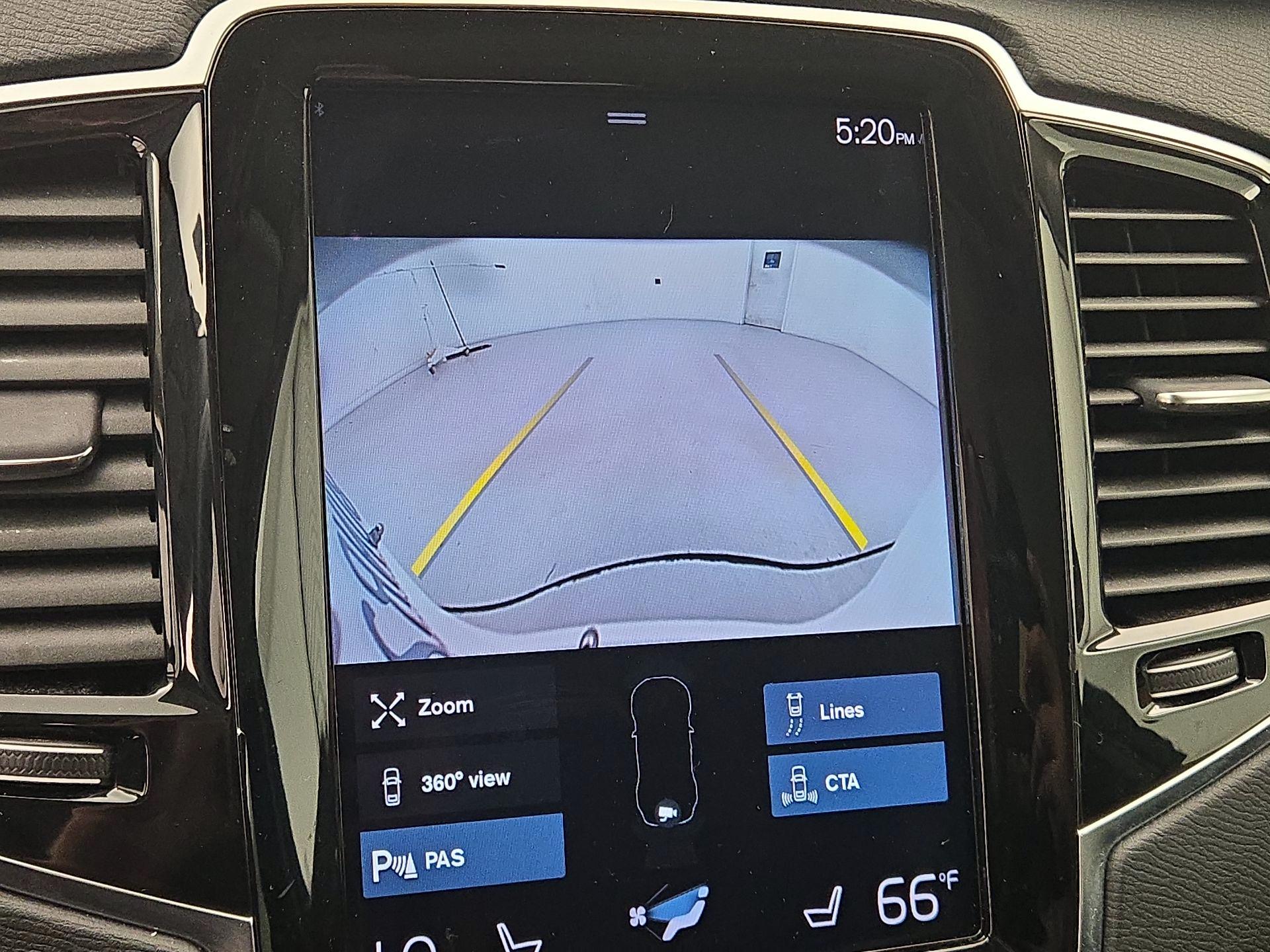 Thumbnail: 2021 Volvo XC90 - 15